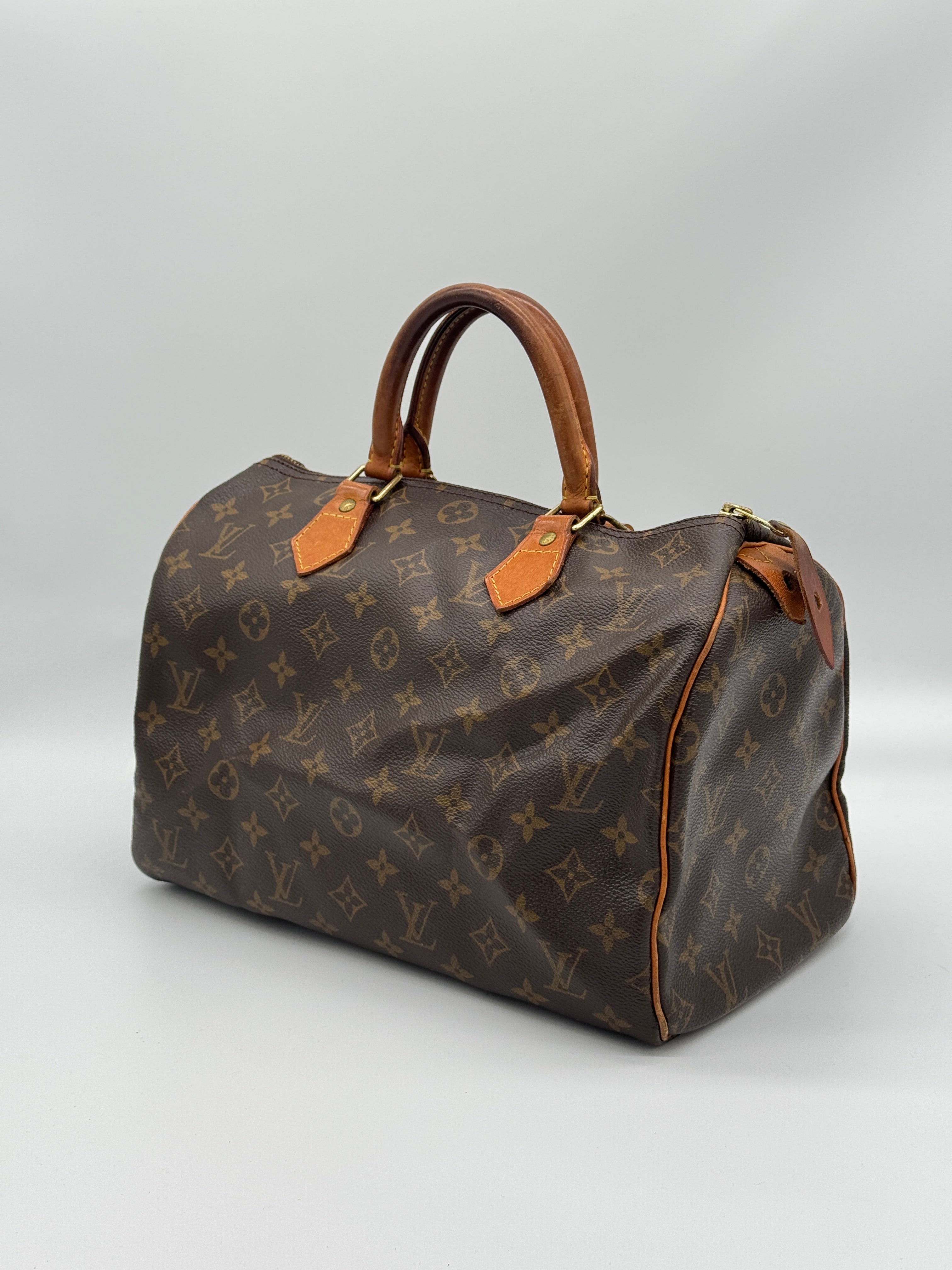 Louis Vuitton Speedy 30