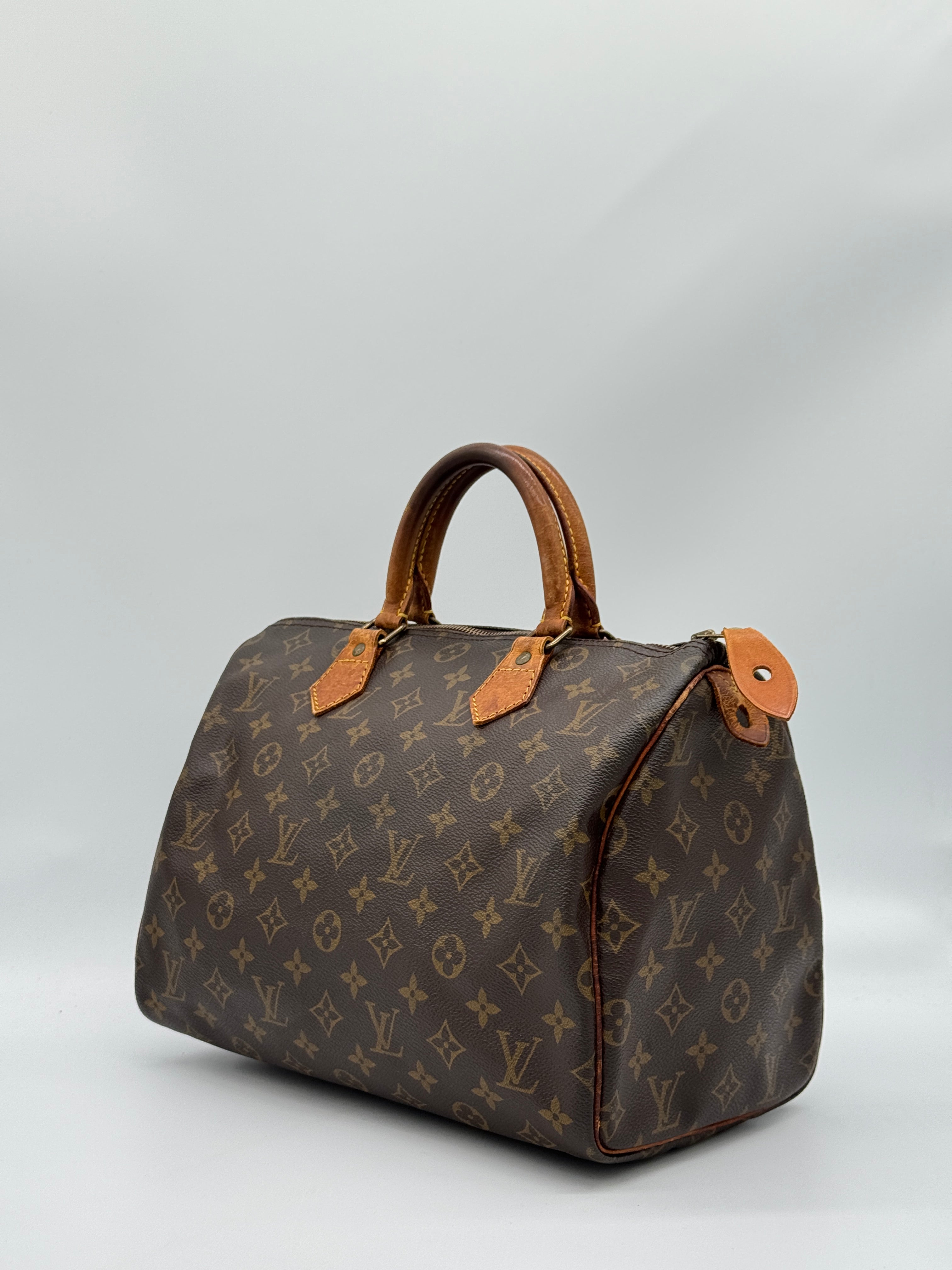 Louis Vuitton Speedy 30