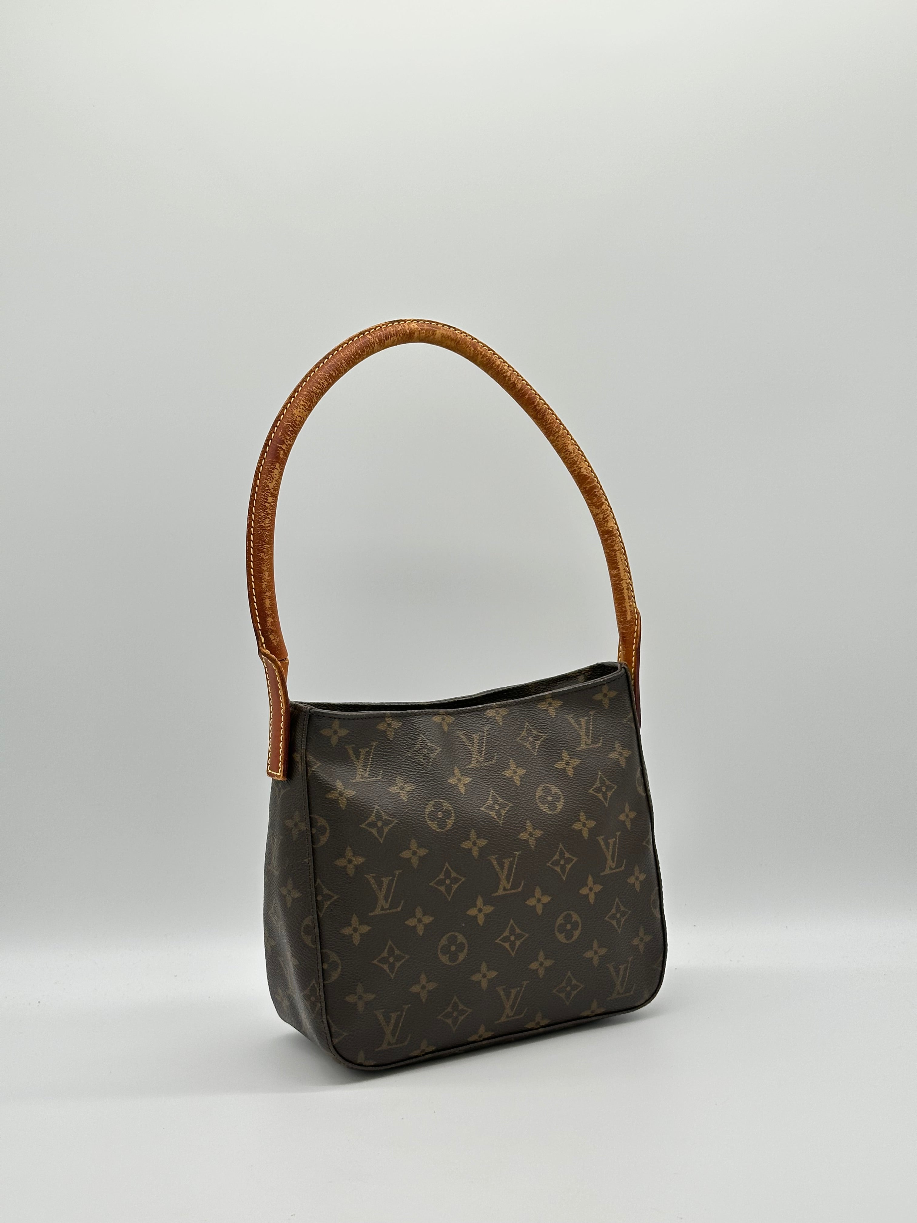 Louis Vuitton Looping MM