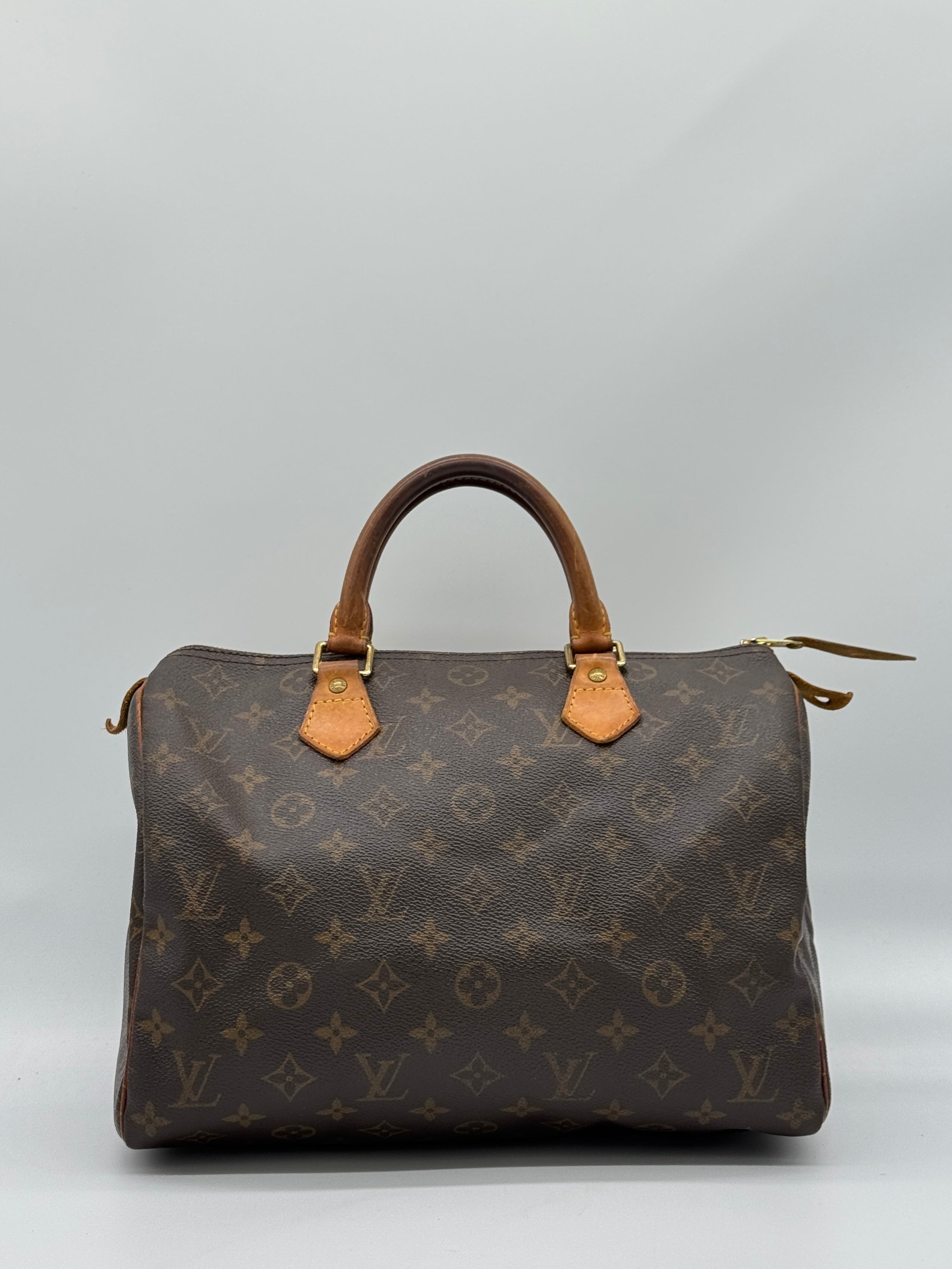 Louis Vuitton Speedy 30