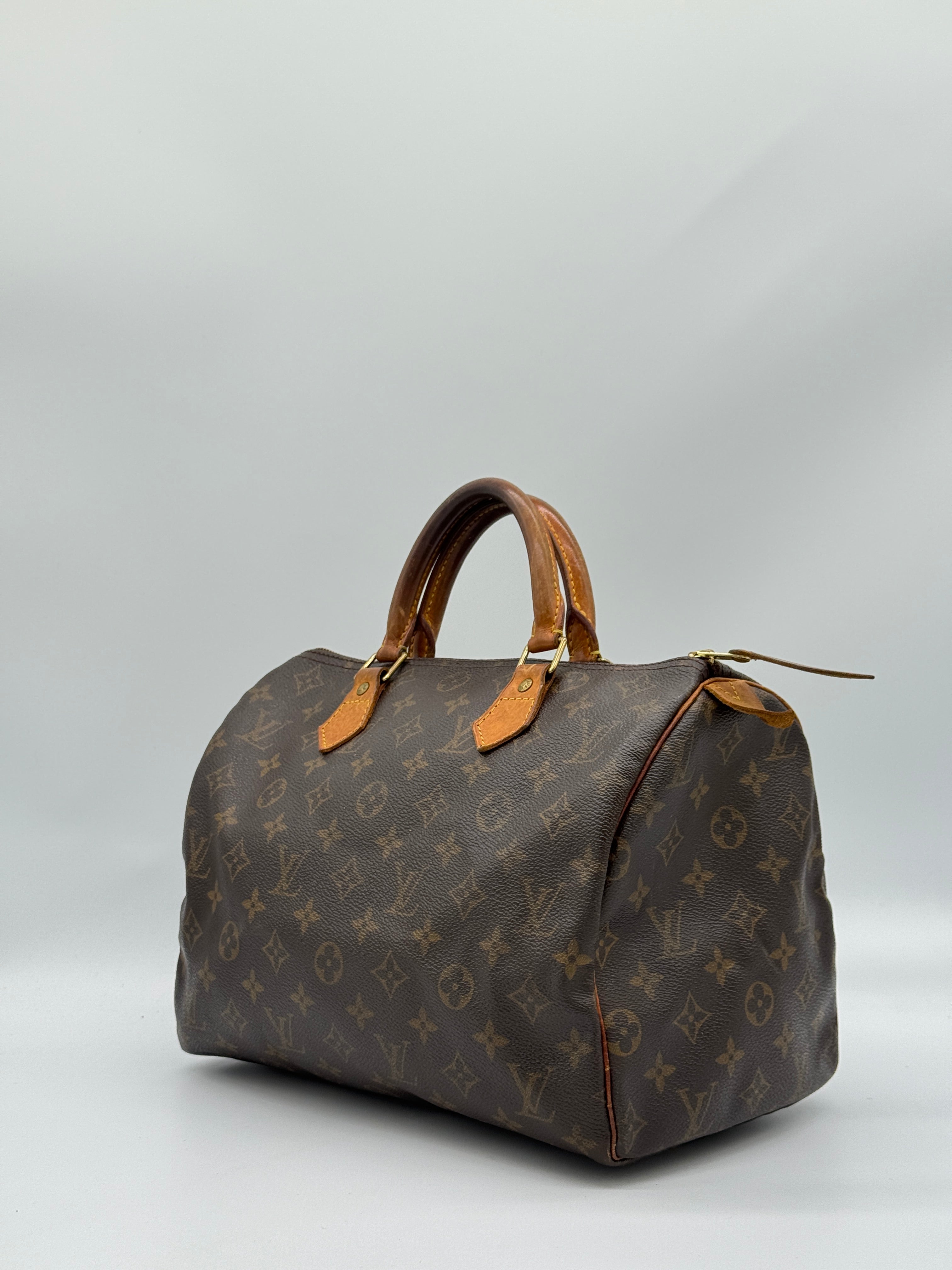 Louis Vuitton Speedy 30