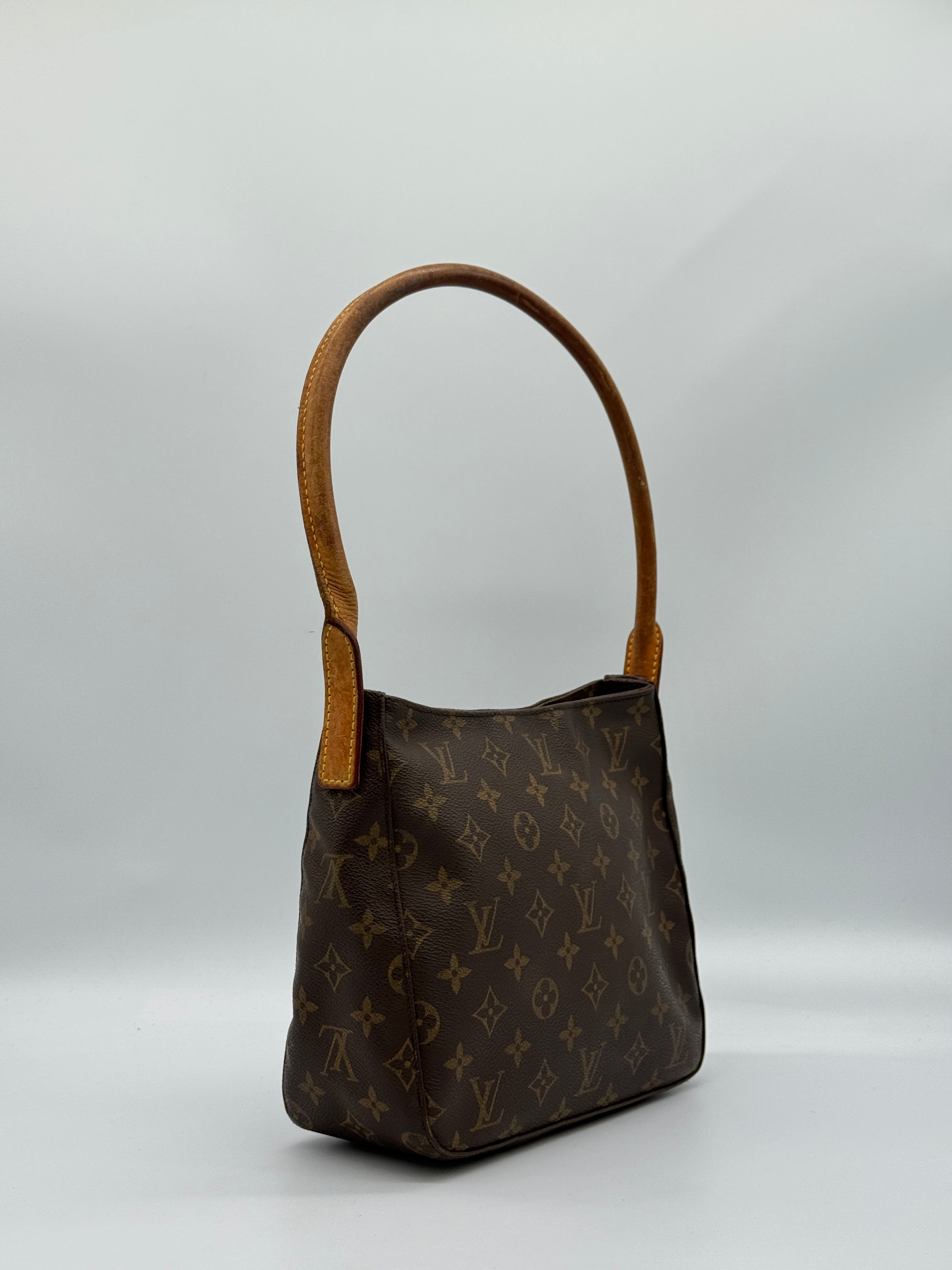 Louis Vuitton Looping MM
