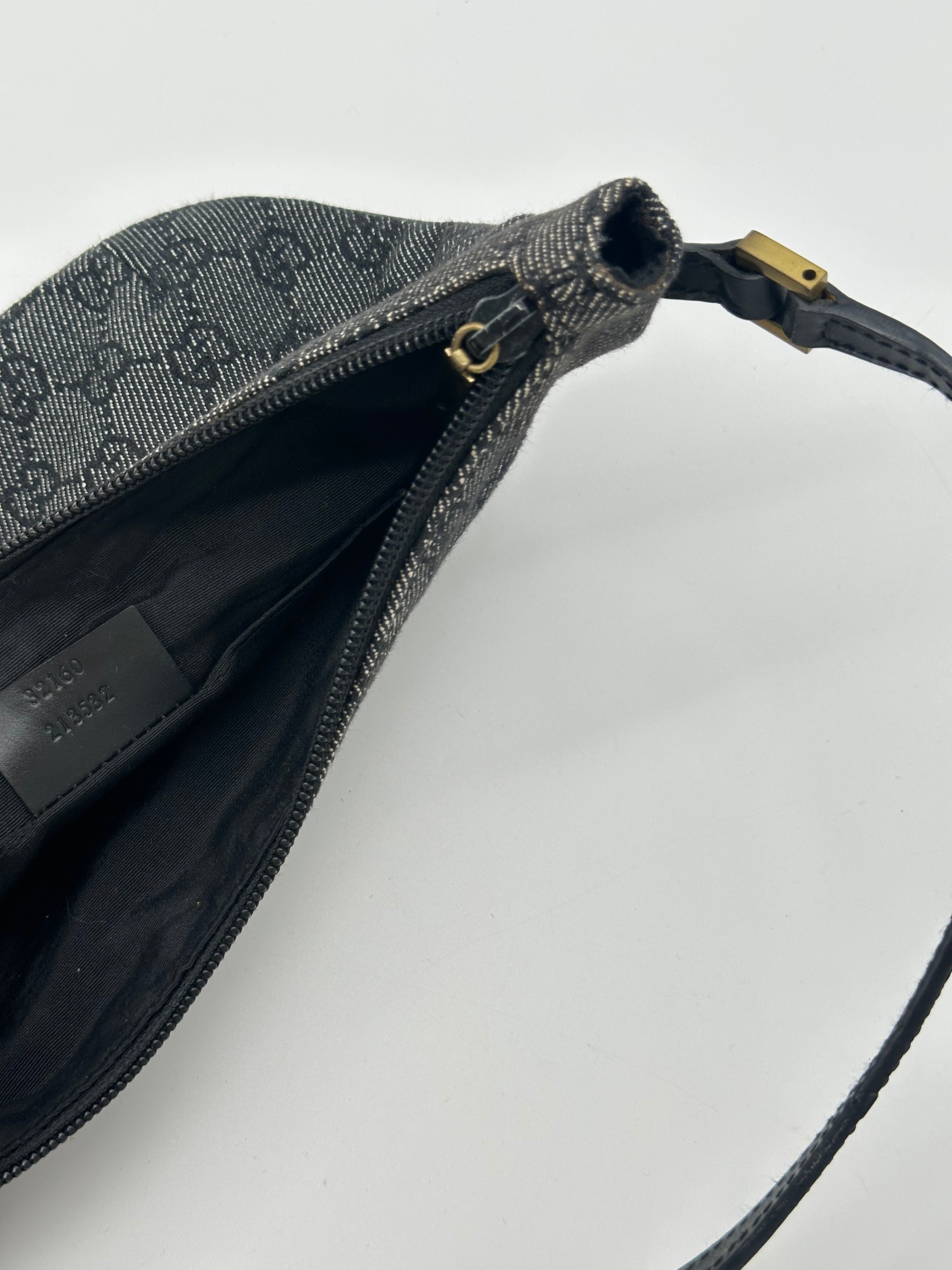 Gucci Canvas Baguette