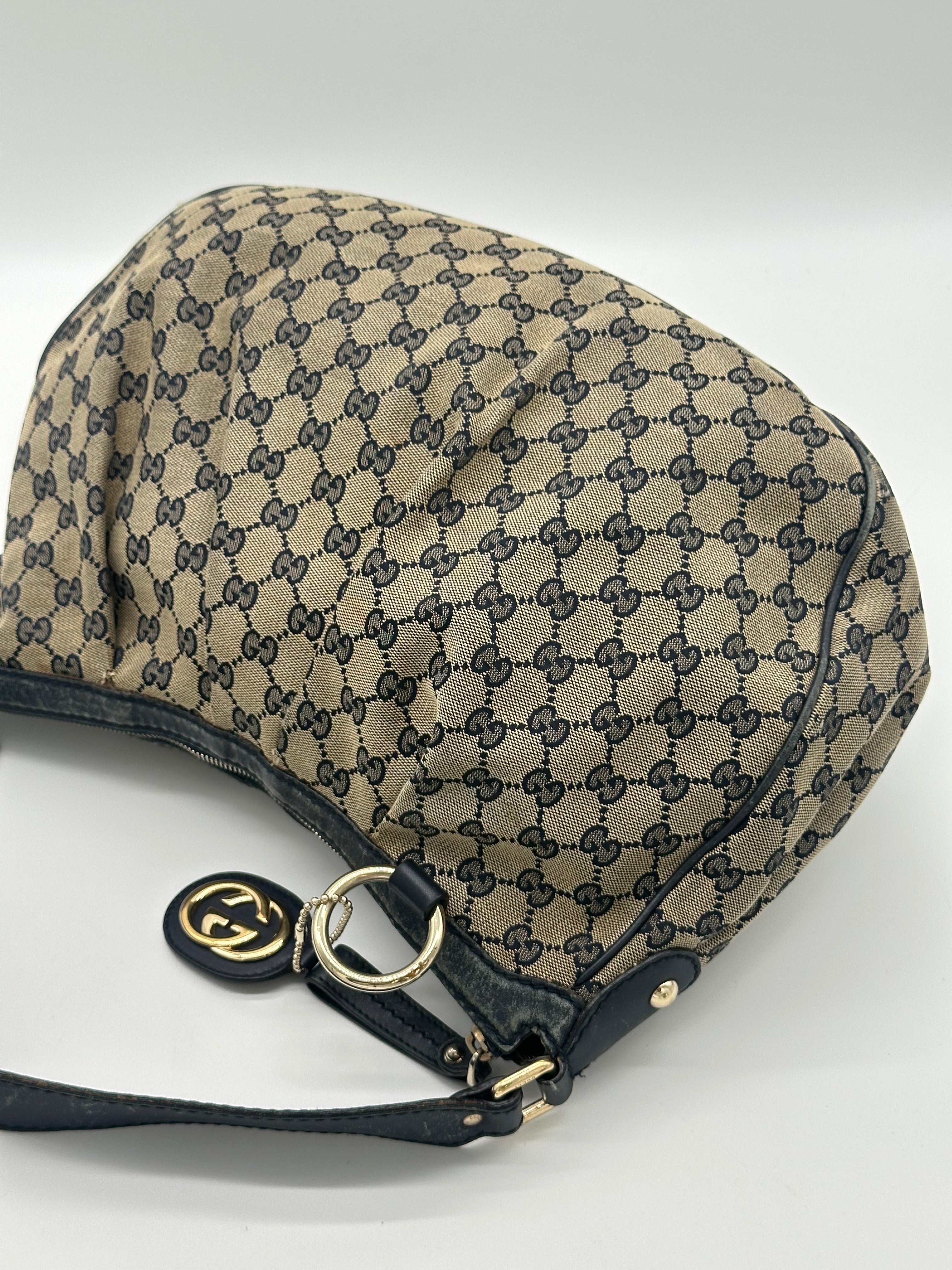 Gucci Sukey Hobo