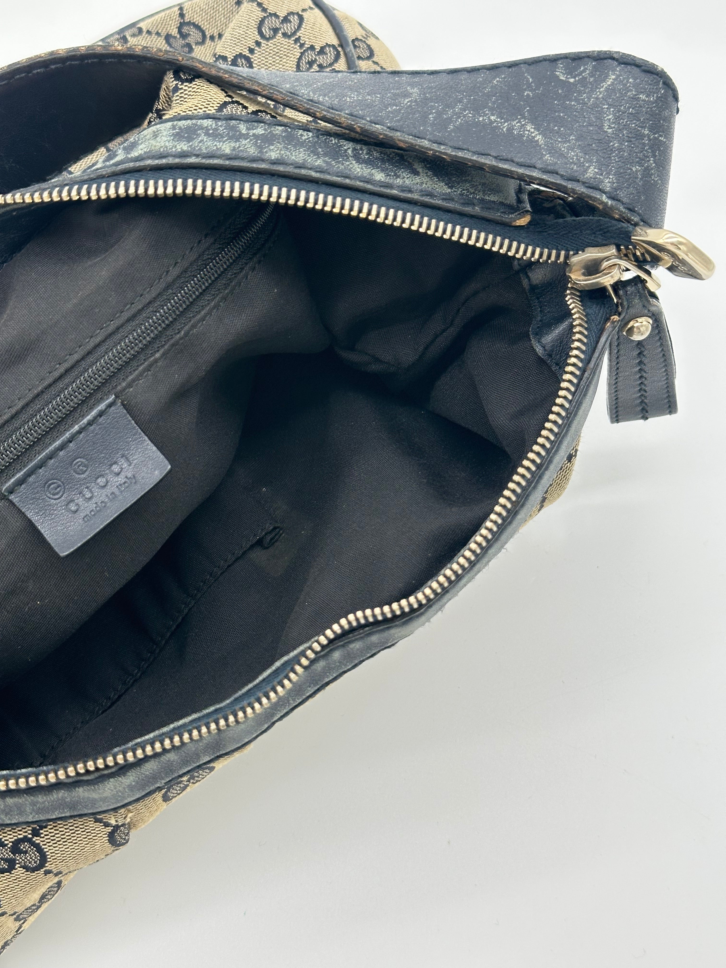 Gucci Sukey Hobo