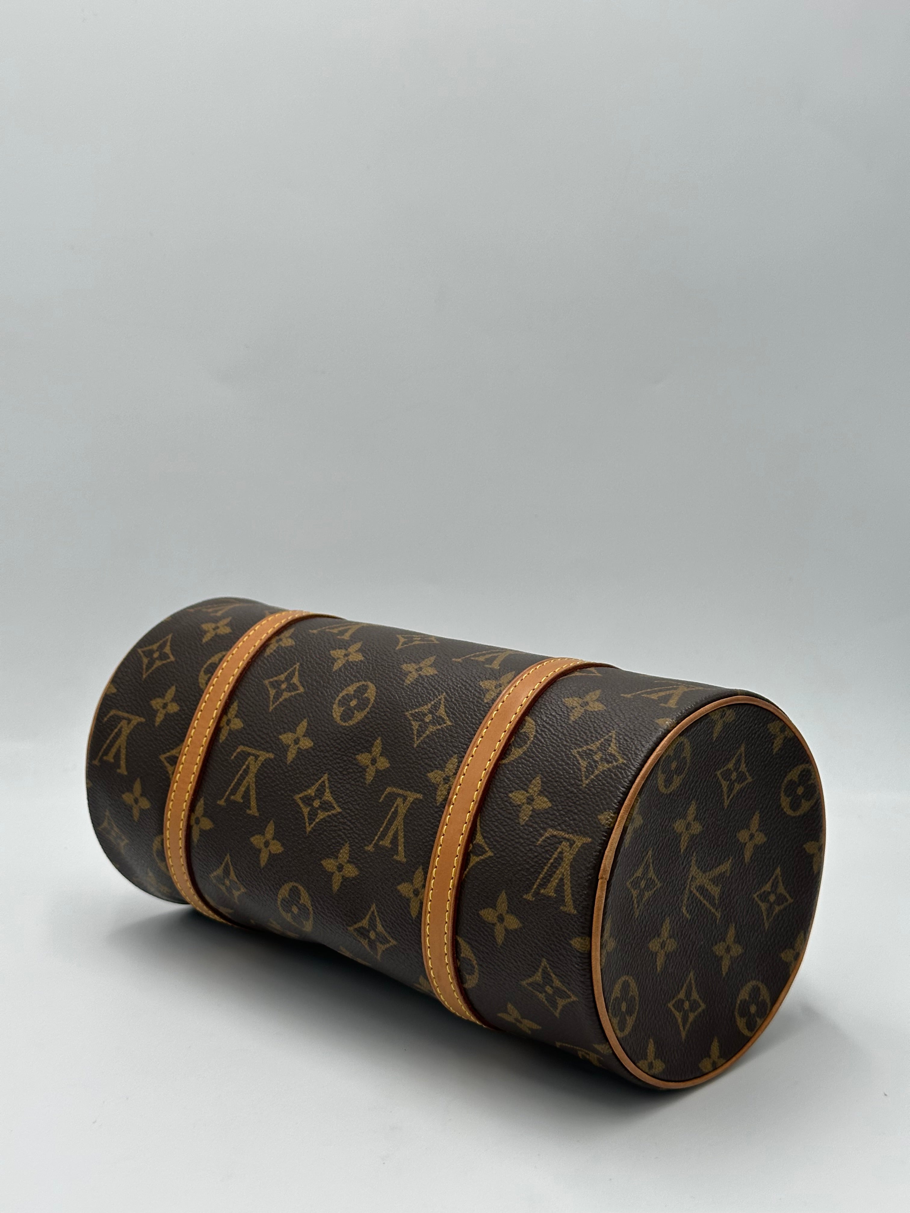 Louis Vuitton Papillon 26