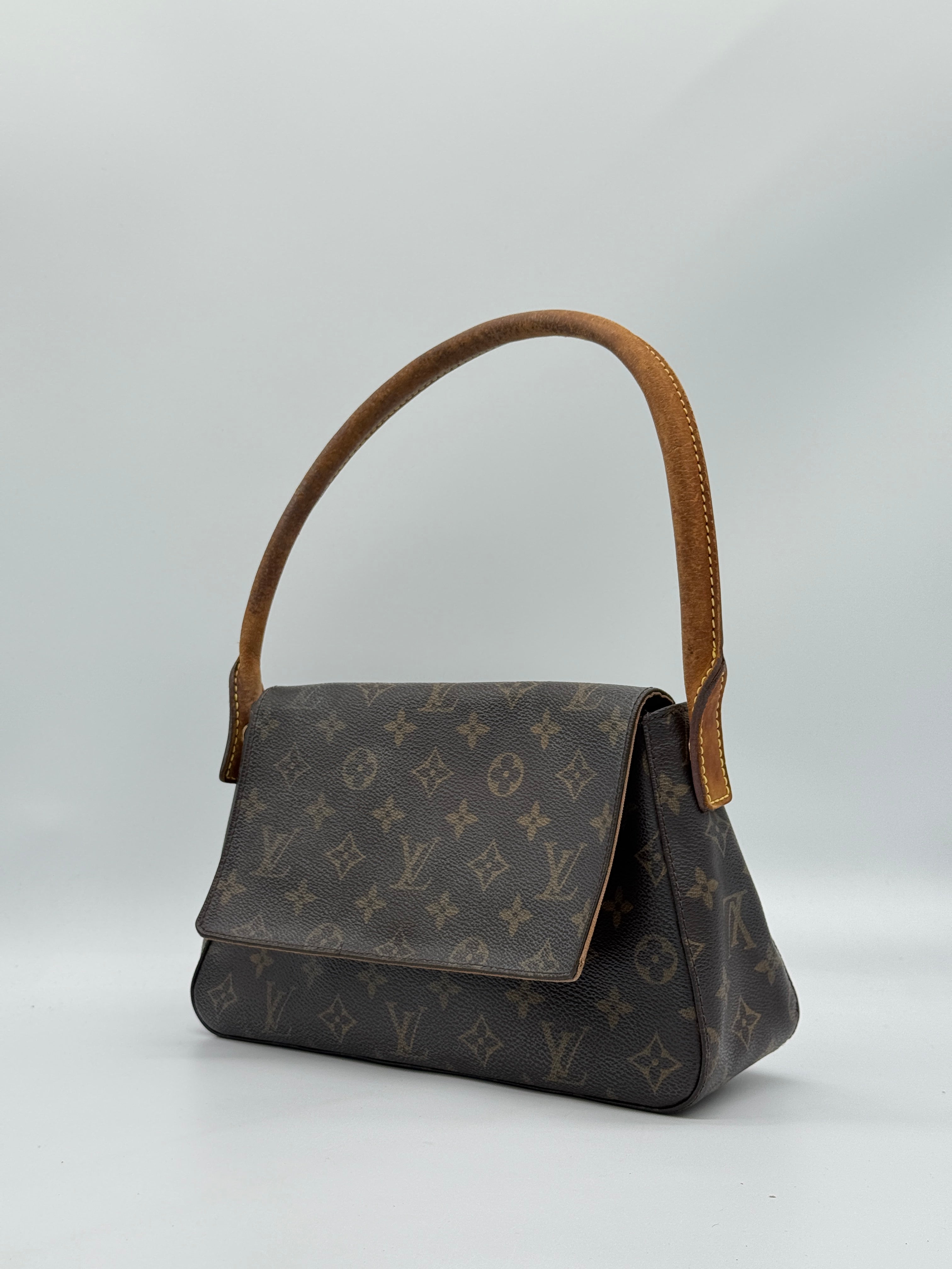 Louis Vuitton Mini Looping