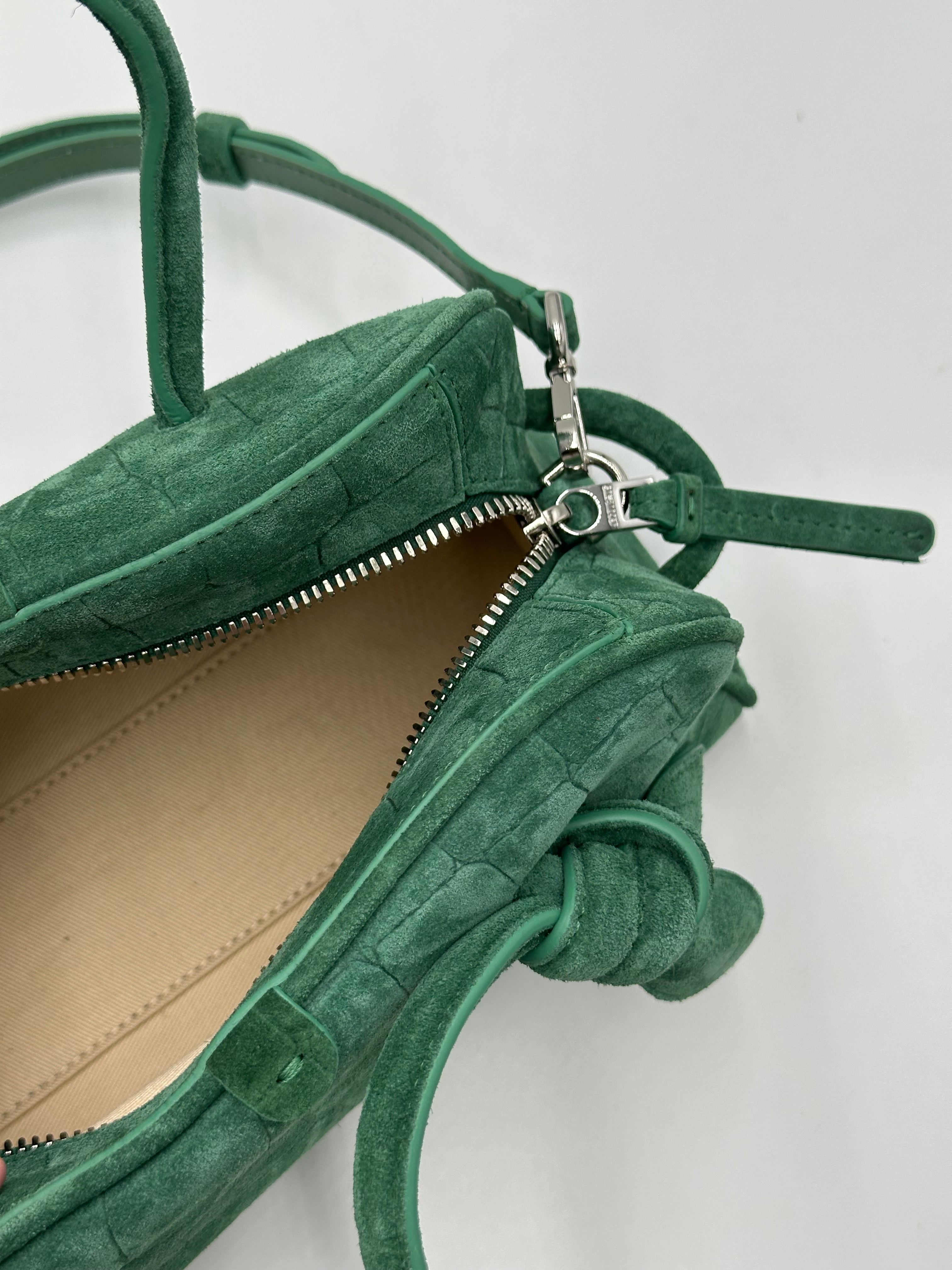 Jacquemus Le Petit Turismo