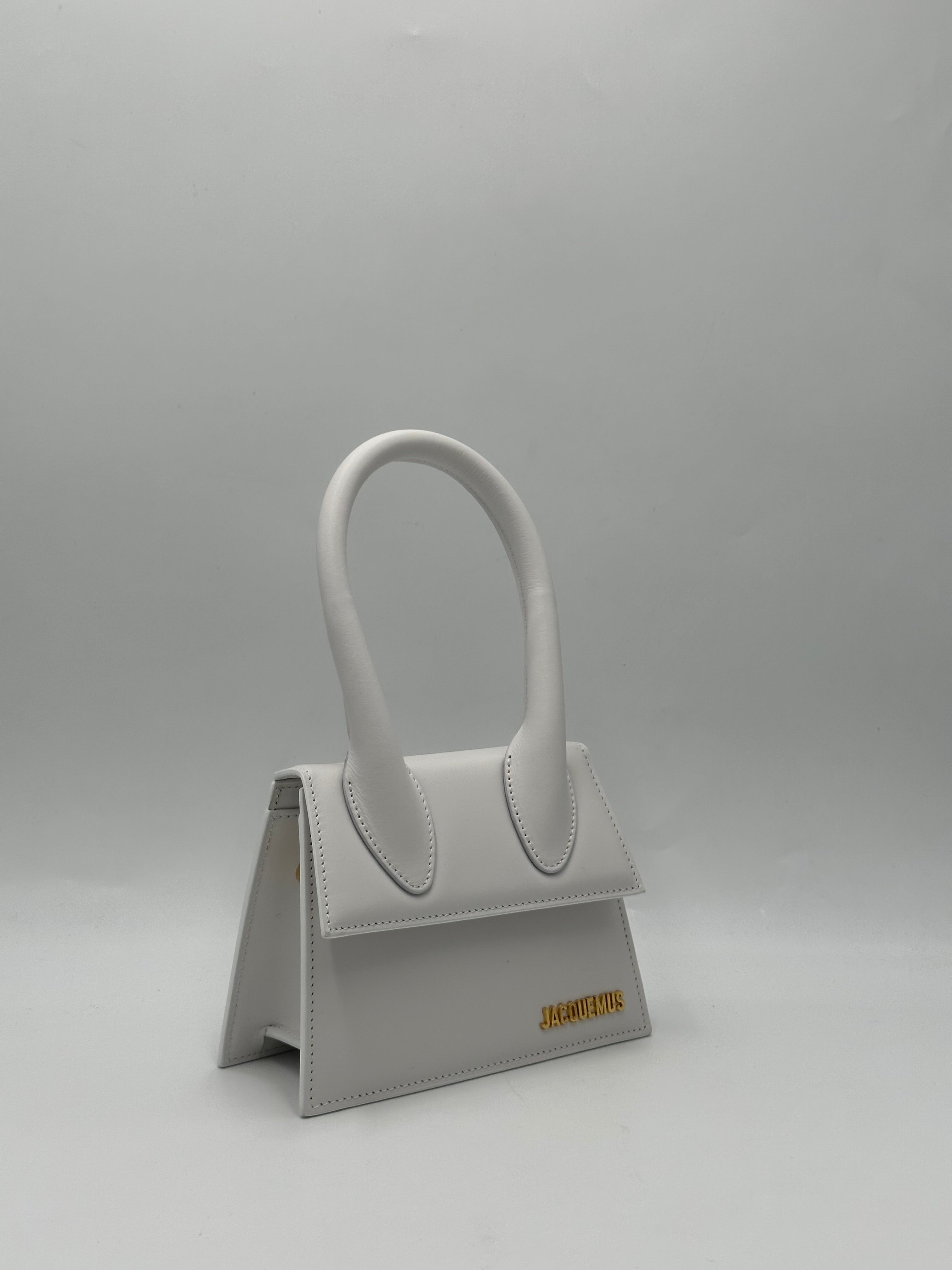 Jacquemus Le Chiquito Moyen