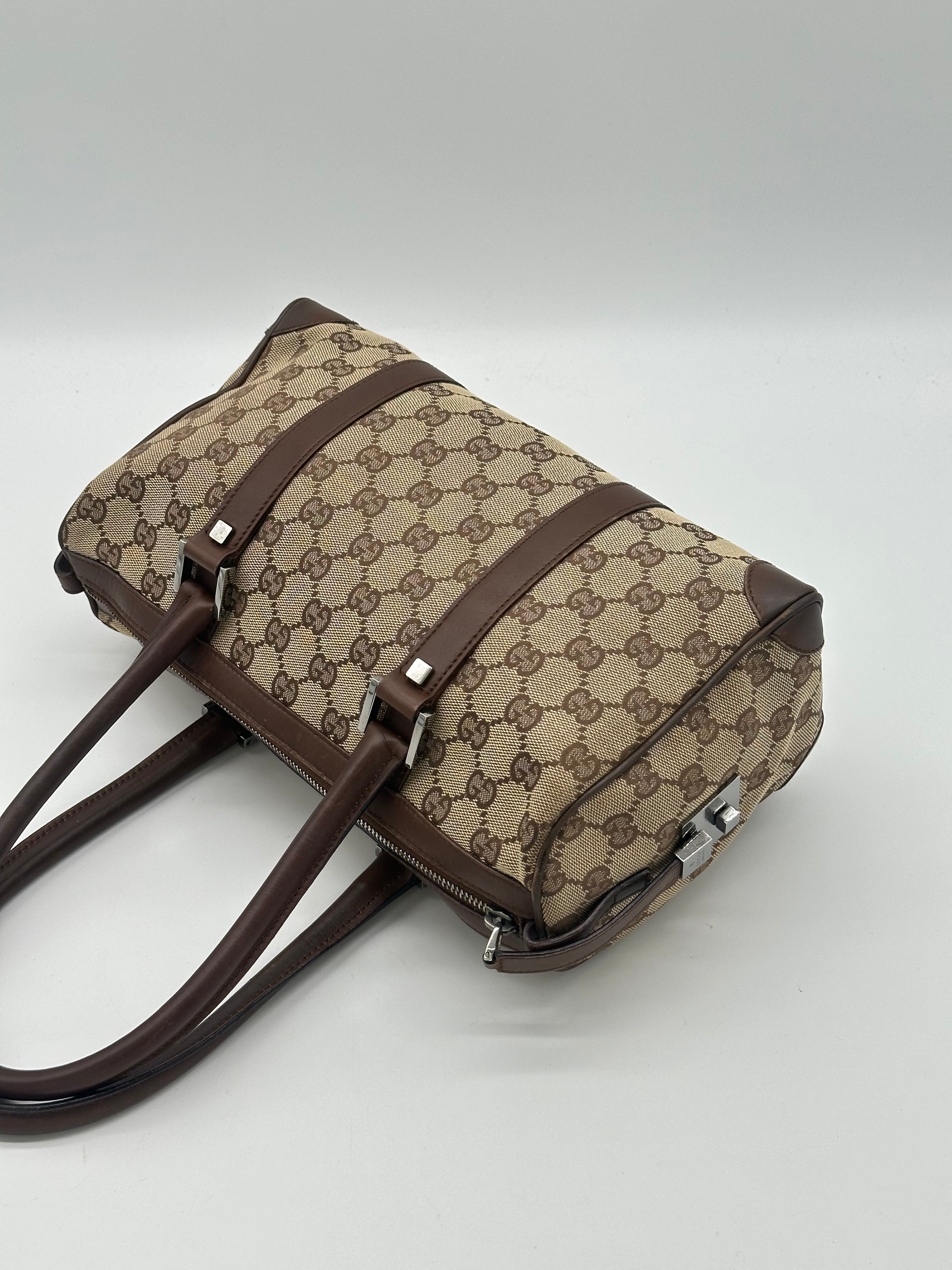 Gucci Boston