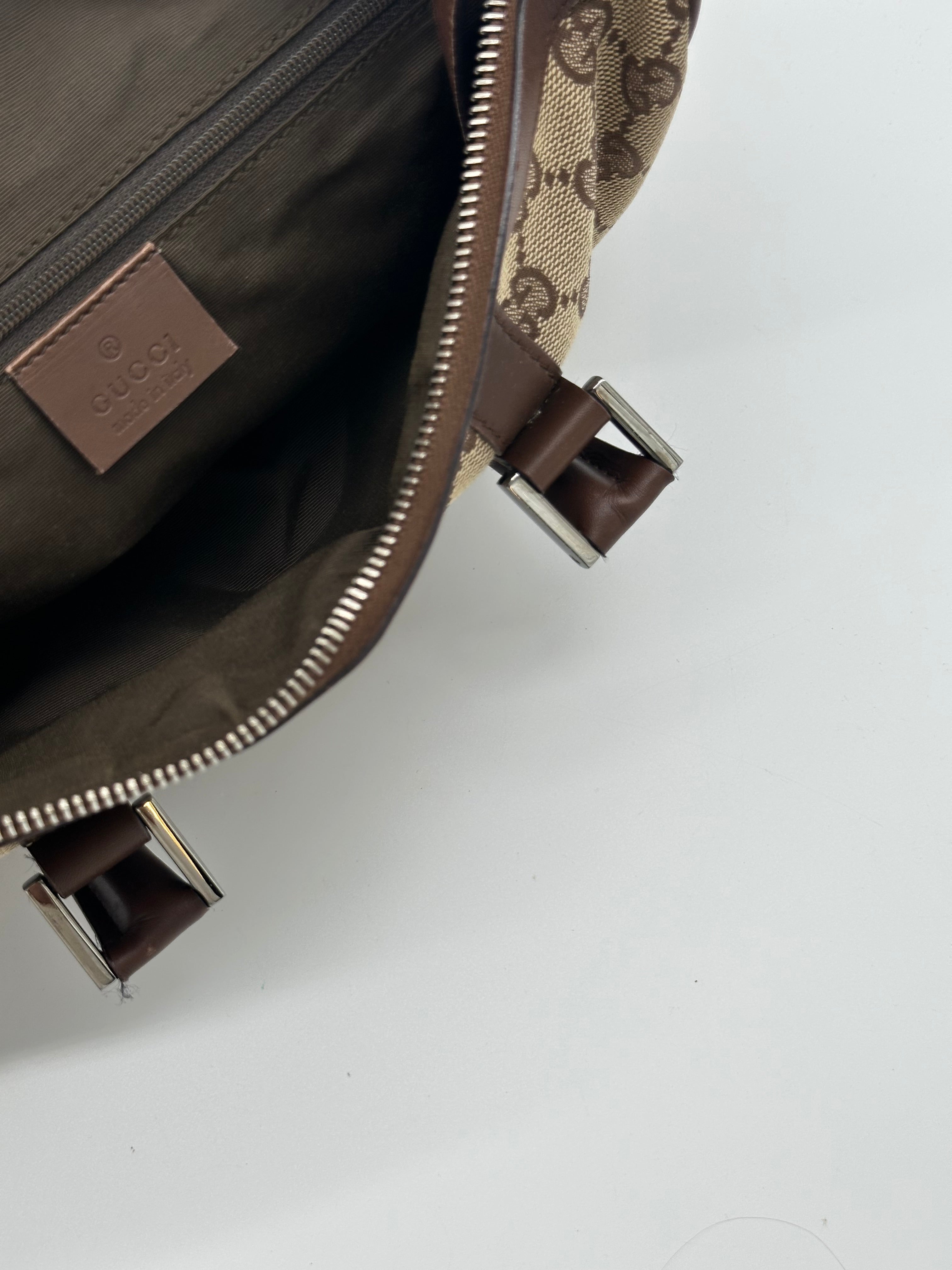 Gucci Boston