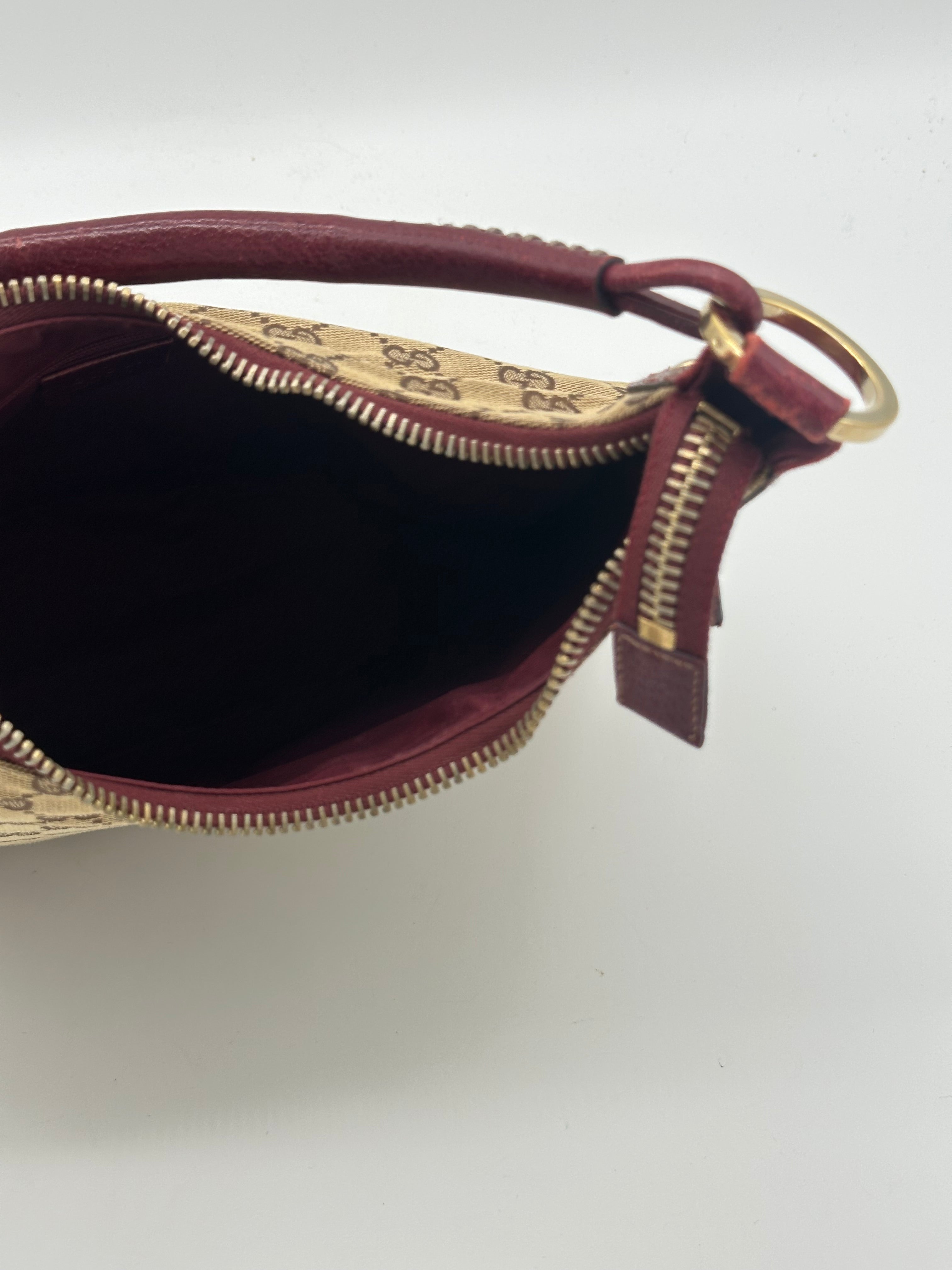 Gucci Lock Canvas
