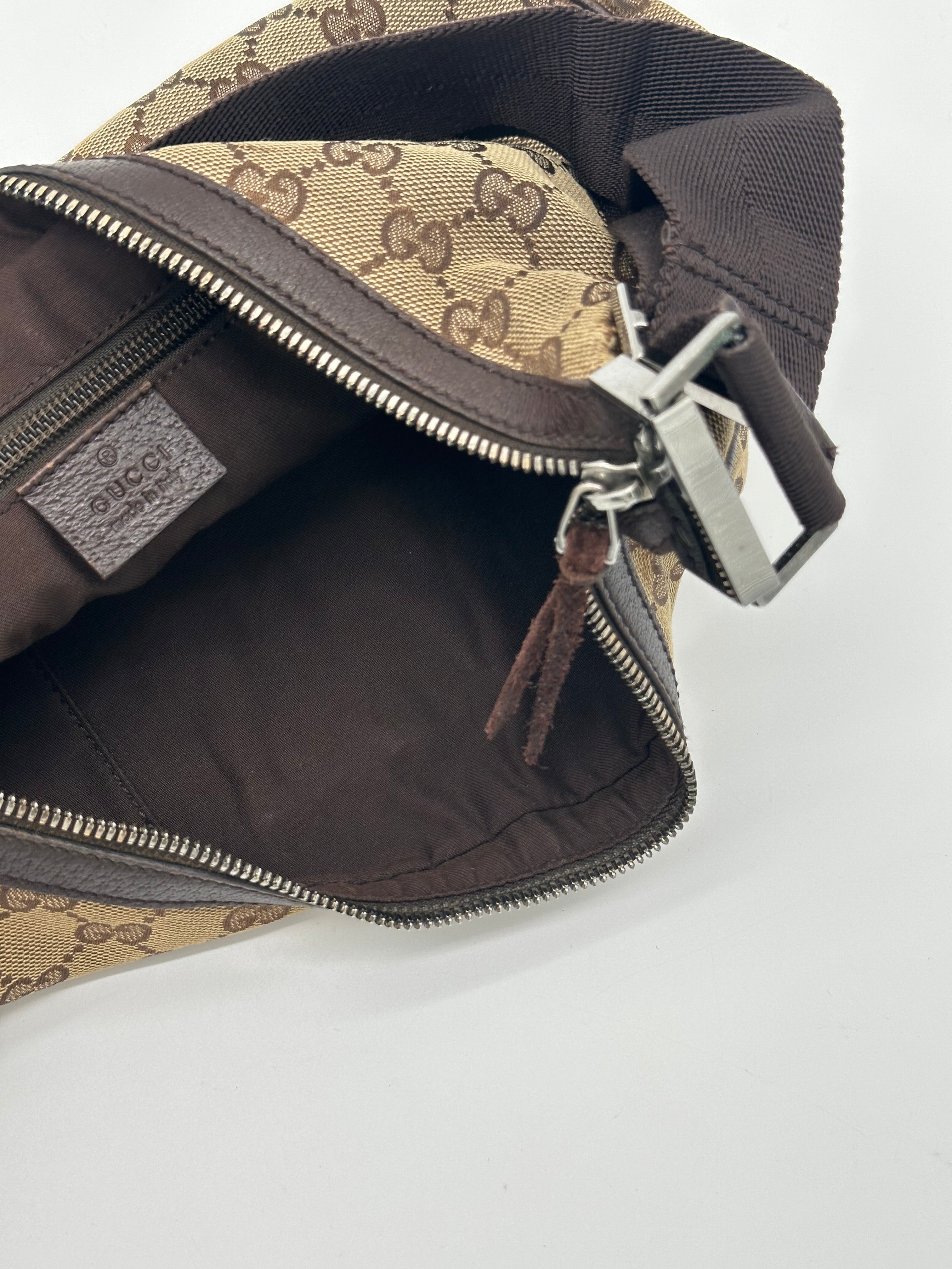 Gucci Half Moon
