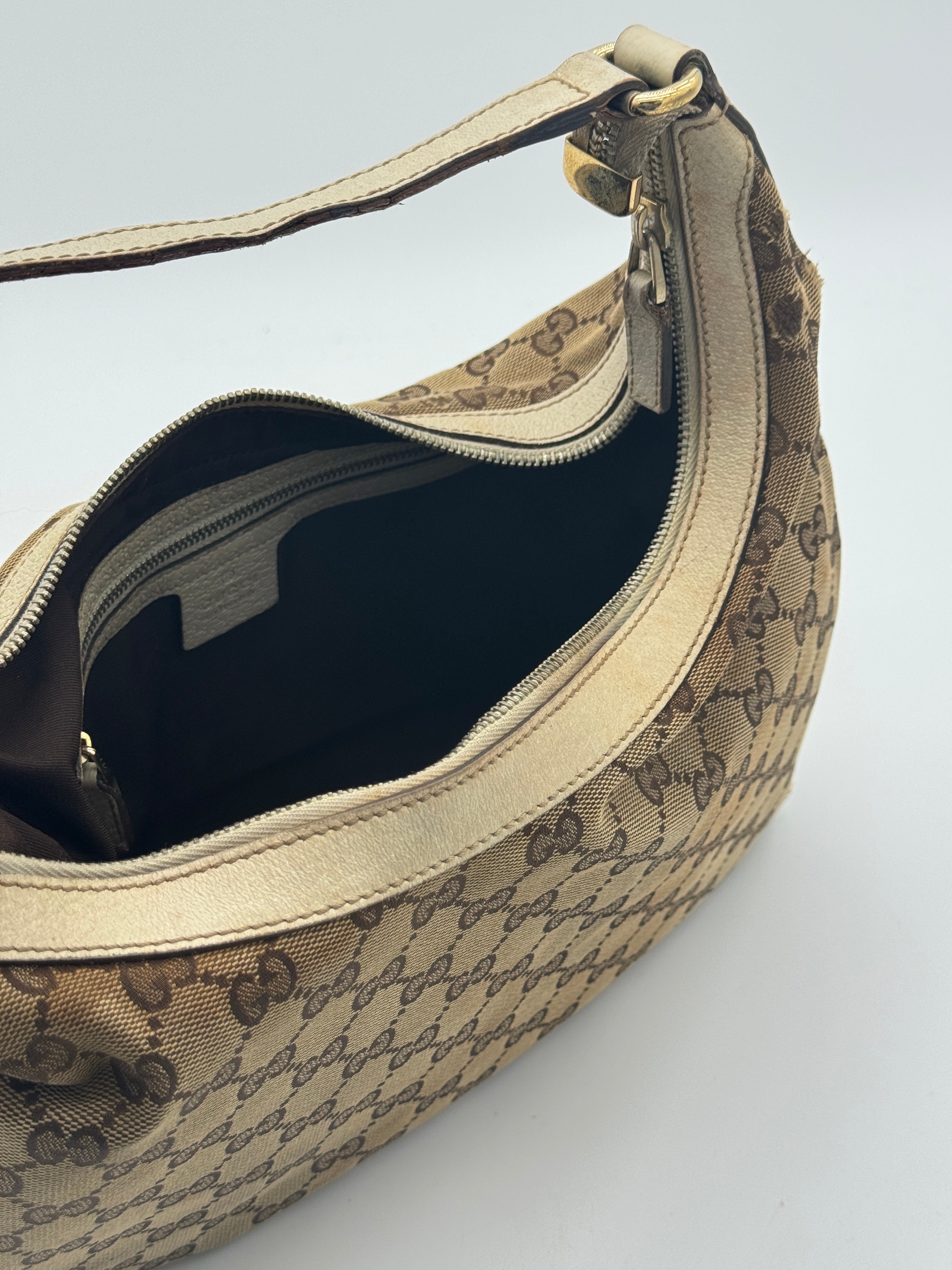 Gucci Charmy Hobo