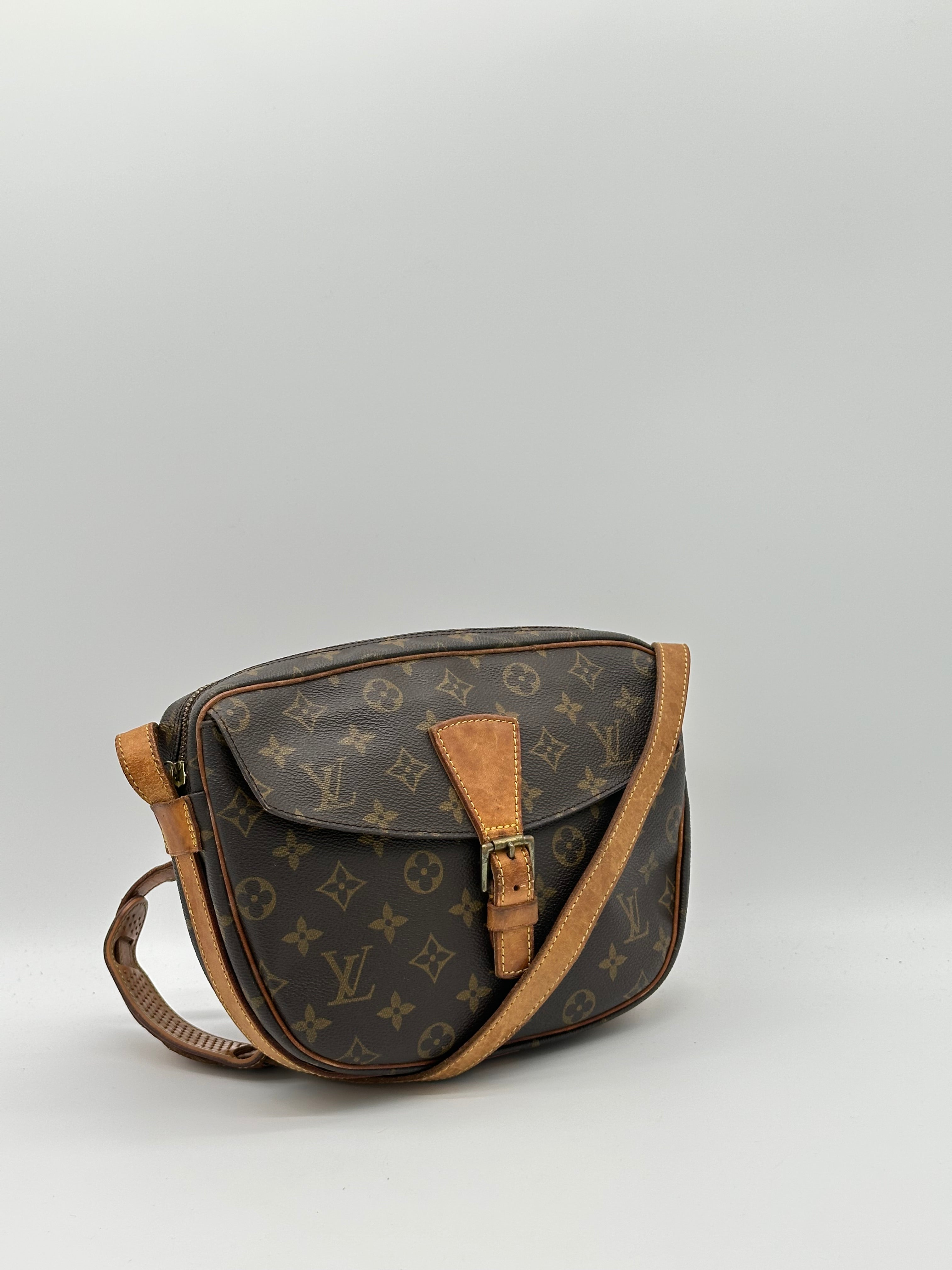 Louis Vuitton Jeune Fille MM