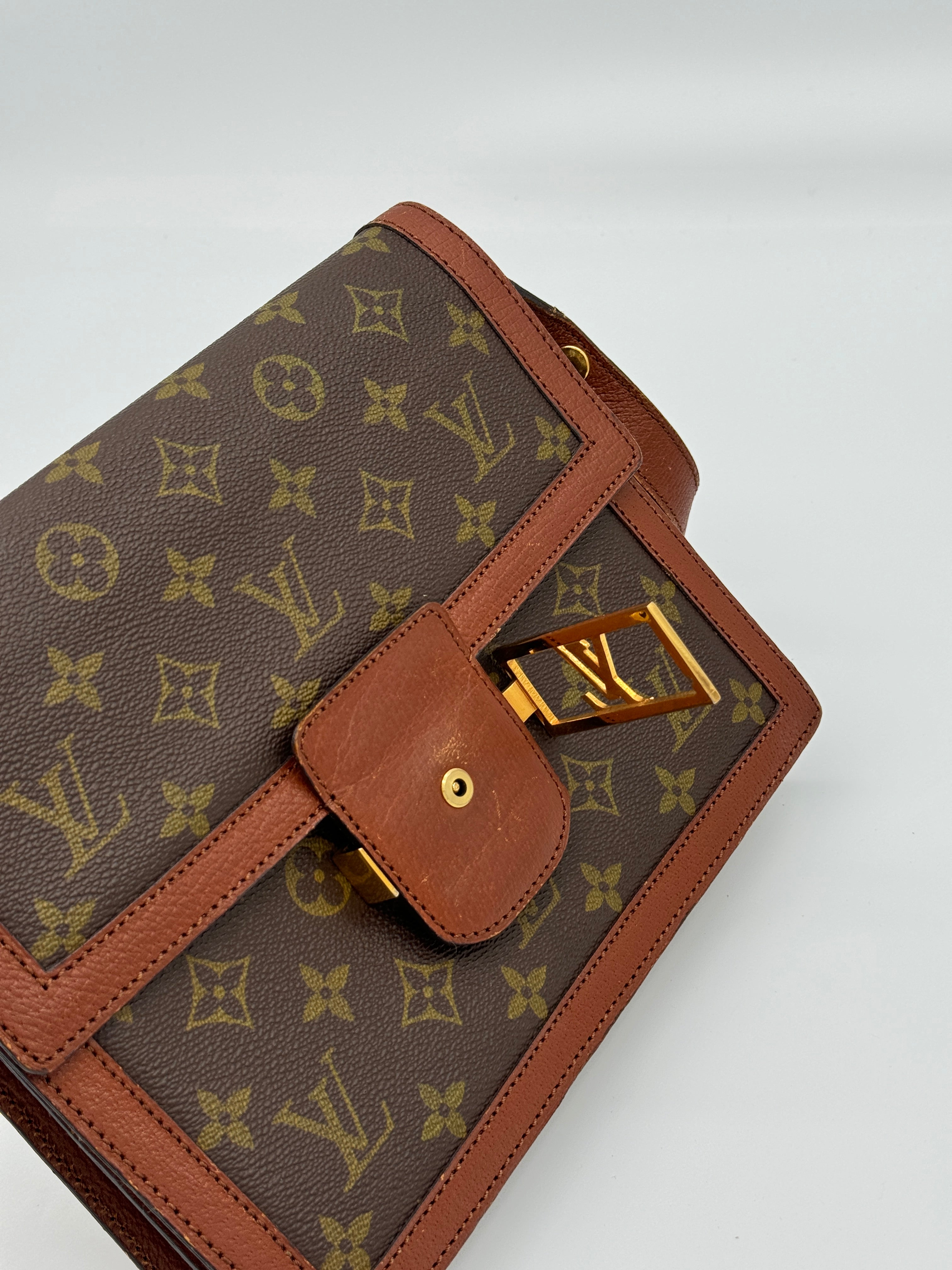 Louis Vuitton Sac Dauphine