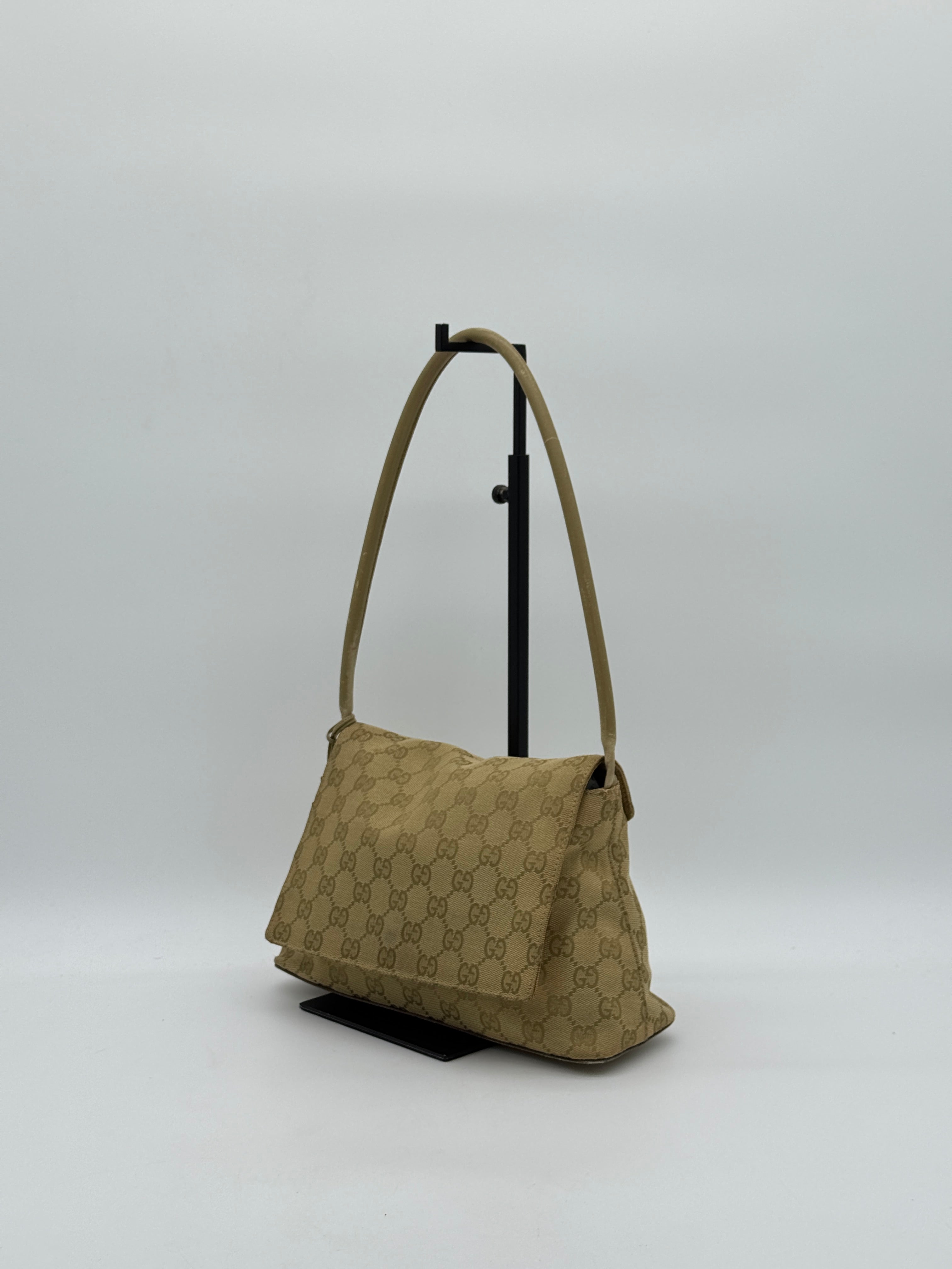 Gucci Canvas Looping