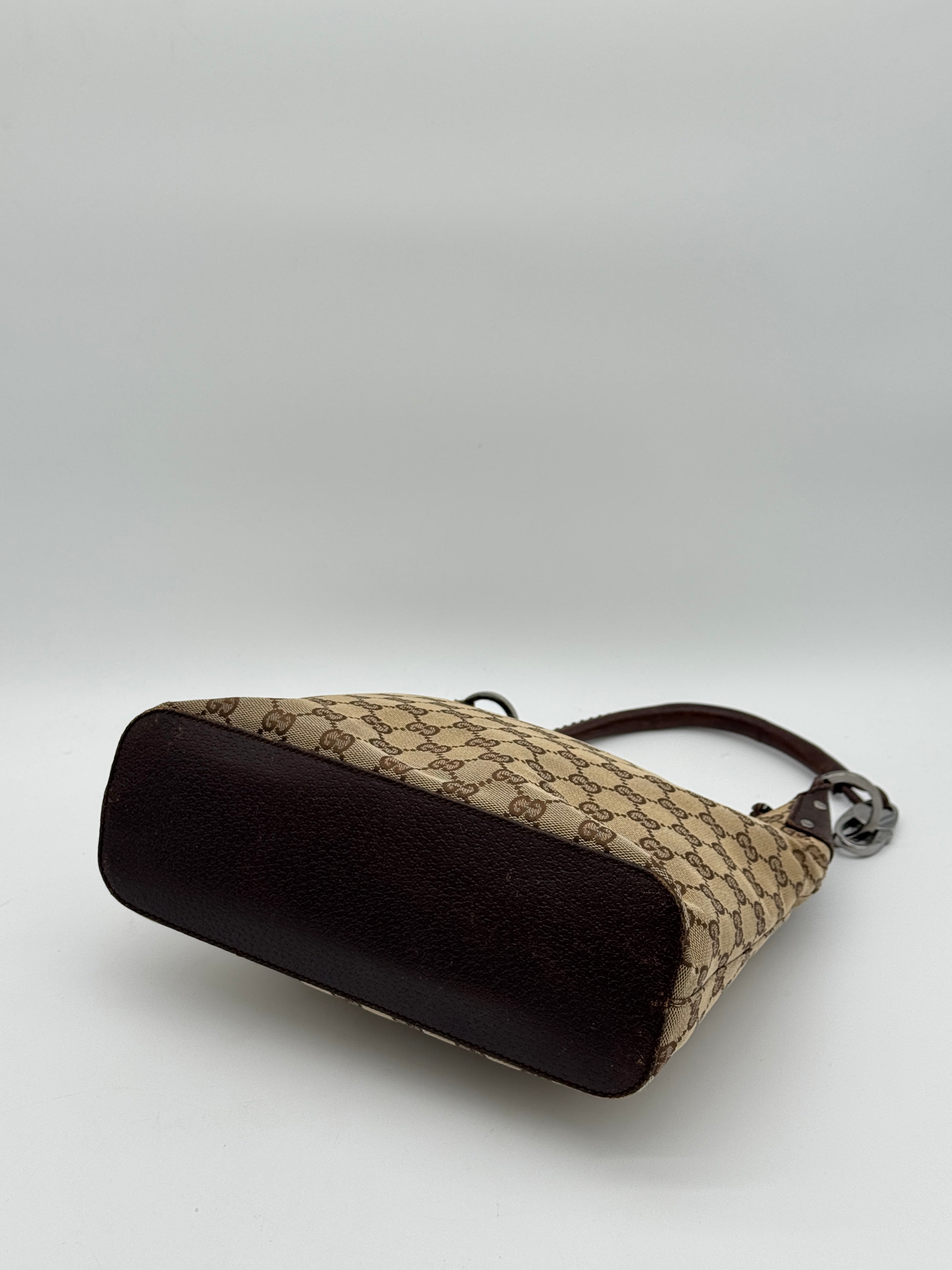Gucci Lock Canvas