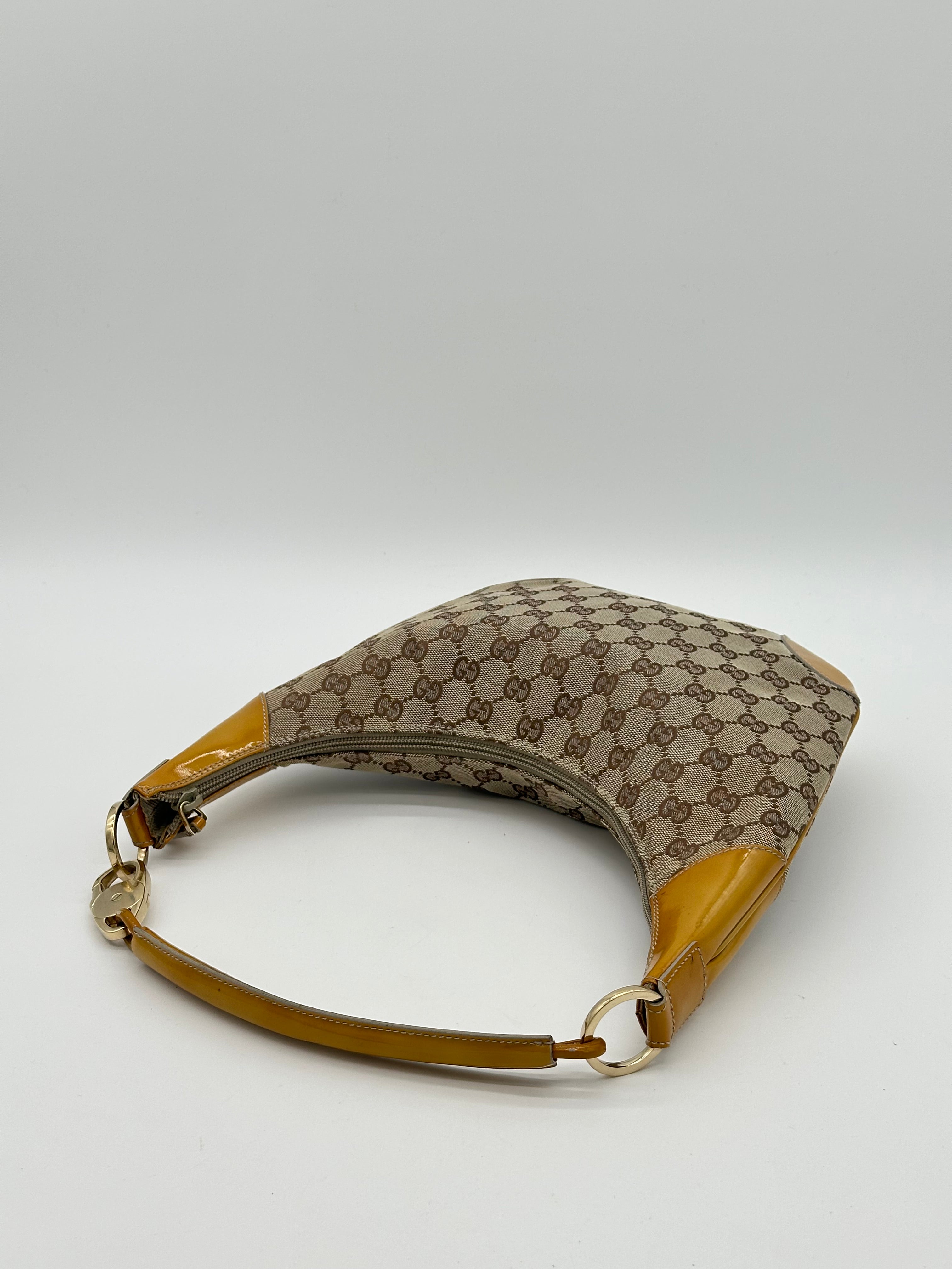 Gucci Lock Enamel