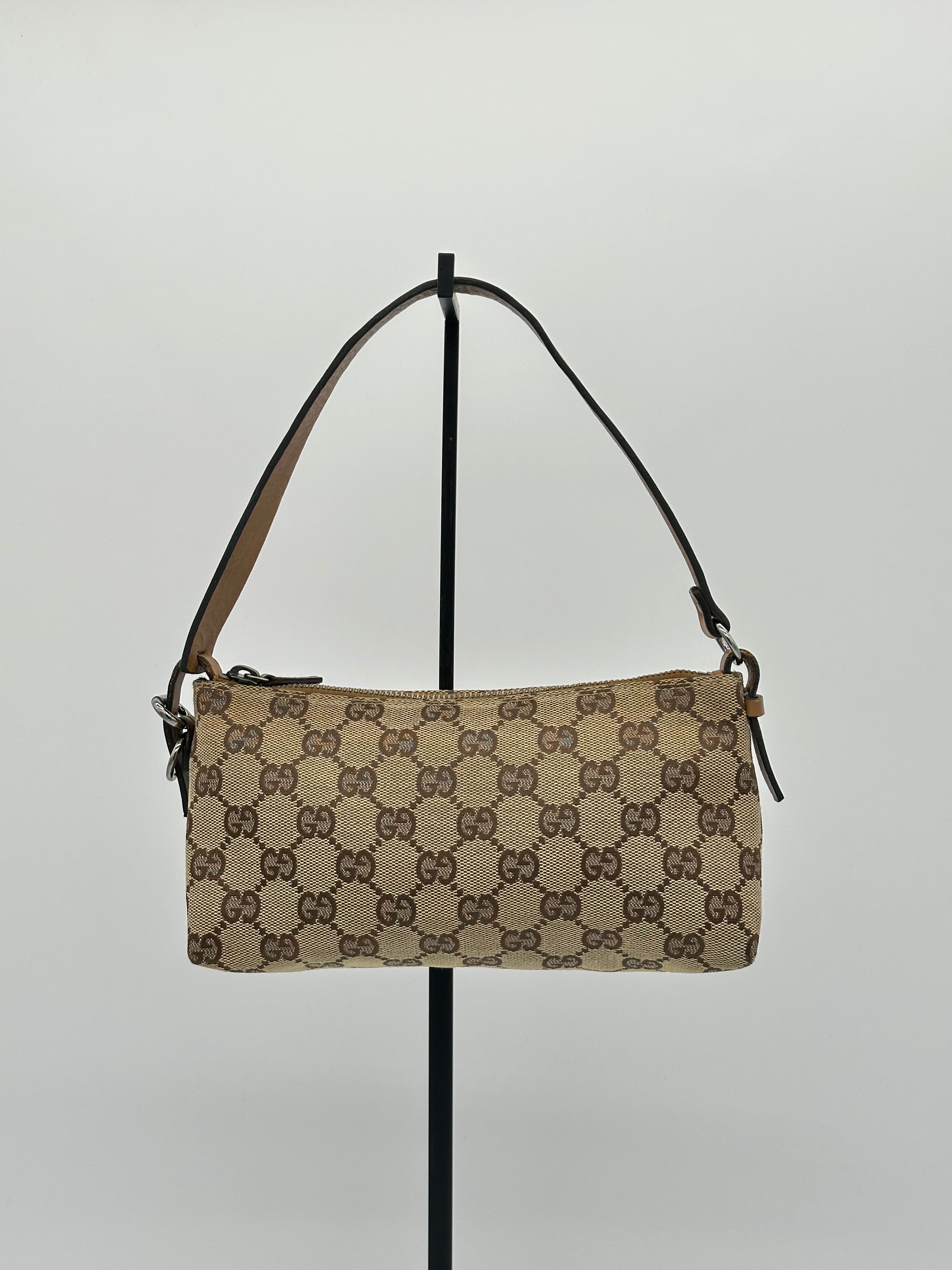 Gucci GG Canvas Shoulderbag