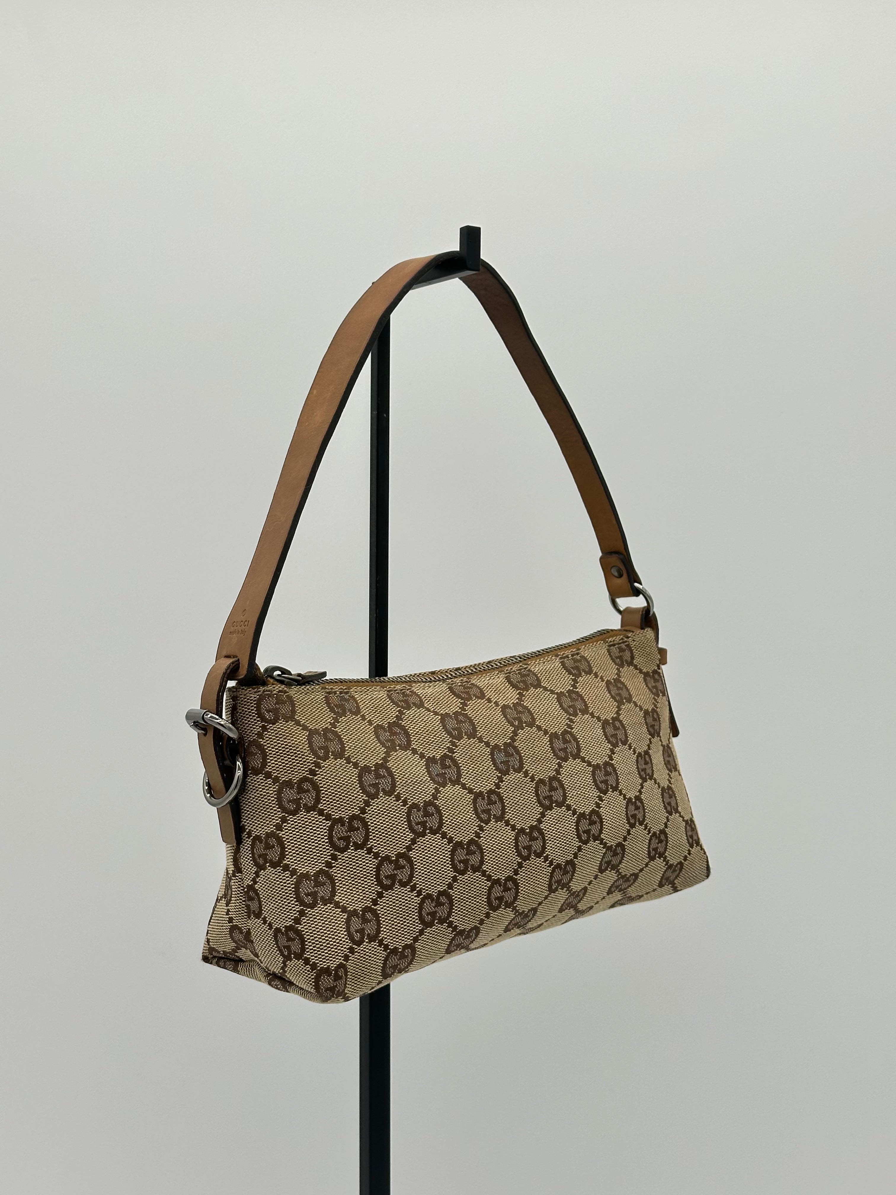 Gucci GG Canvas Shoulderbag