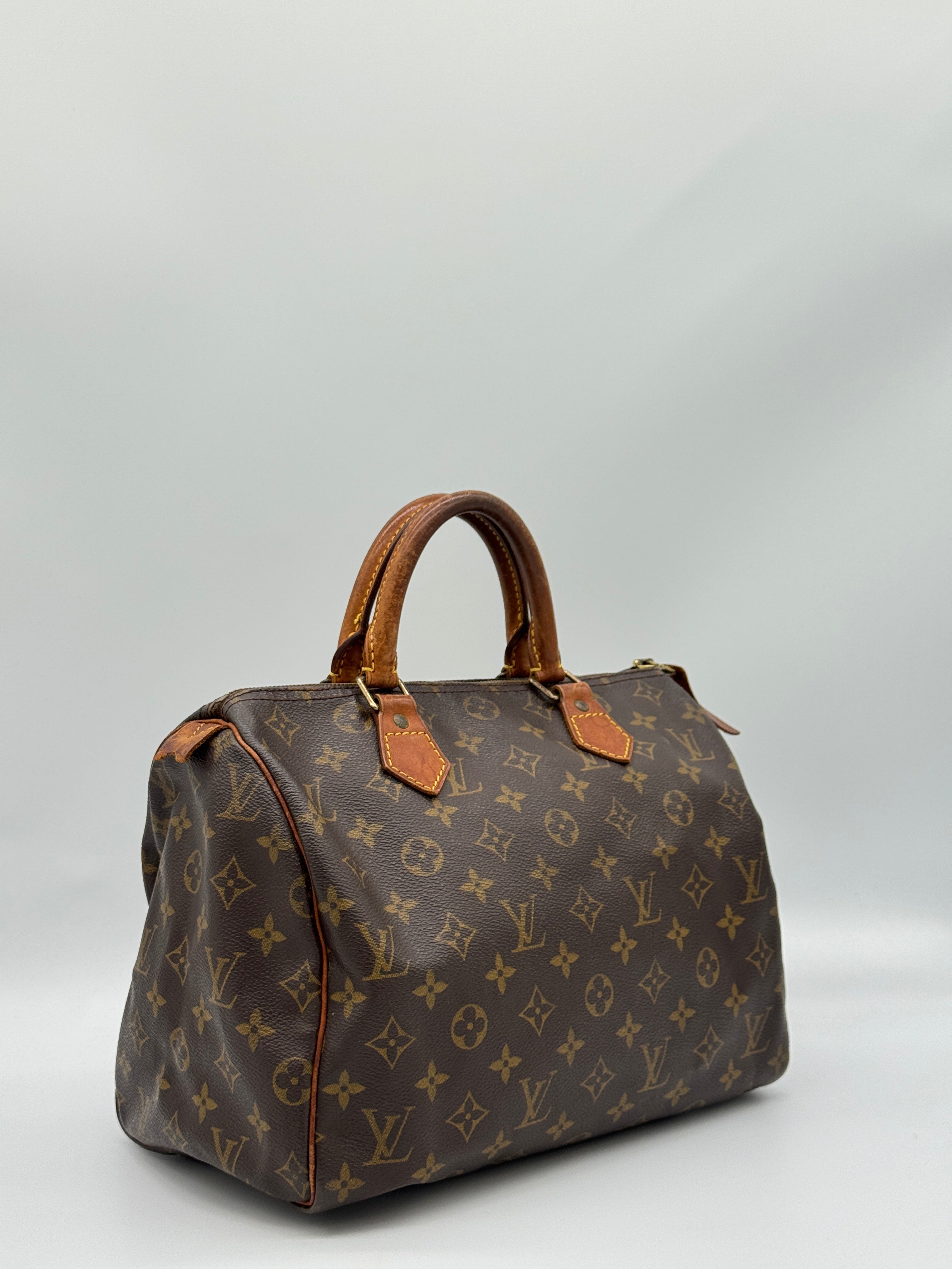 Louis Vuitton Speedy 30