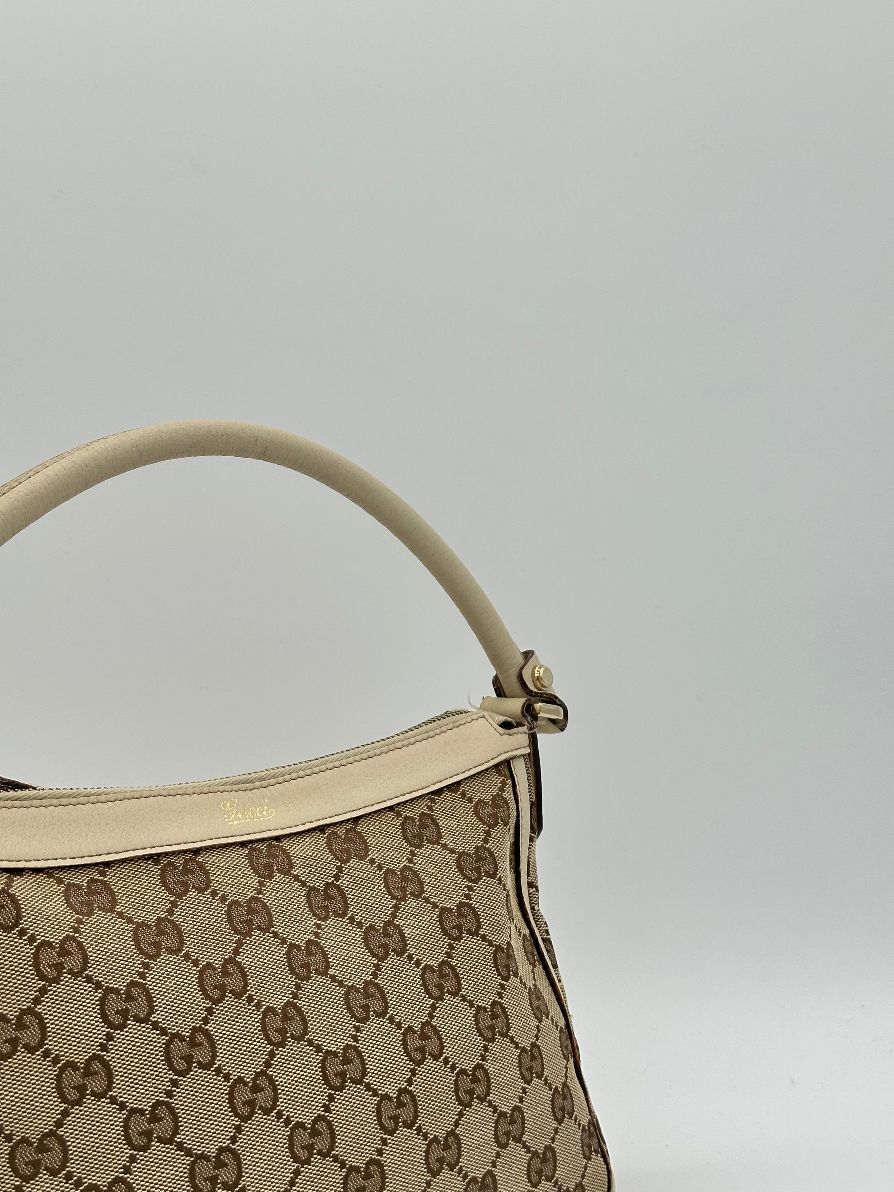 Gucci Small Scarlett