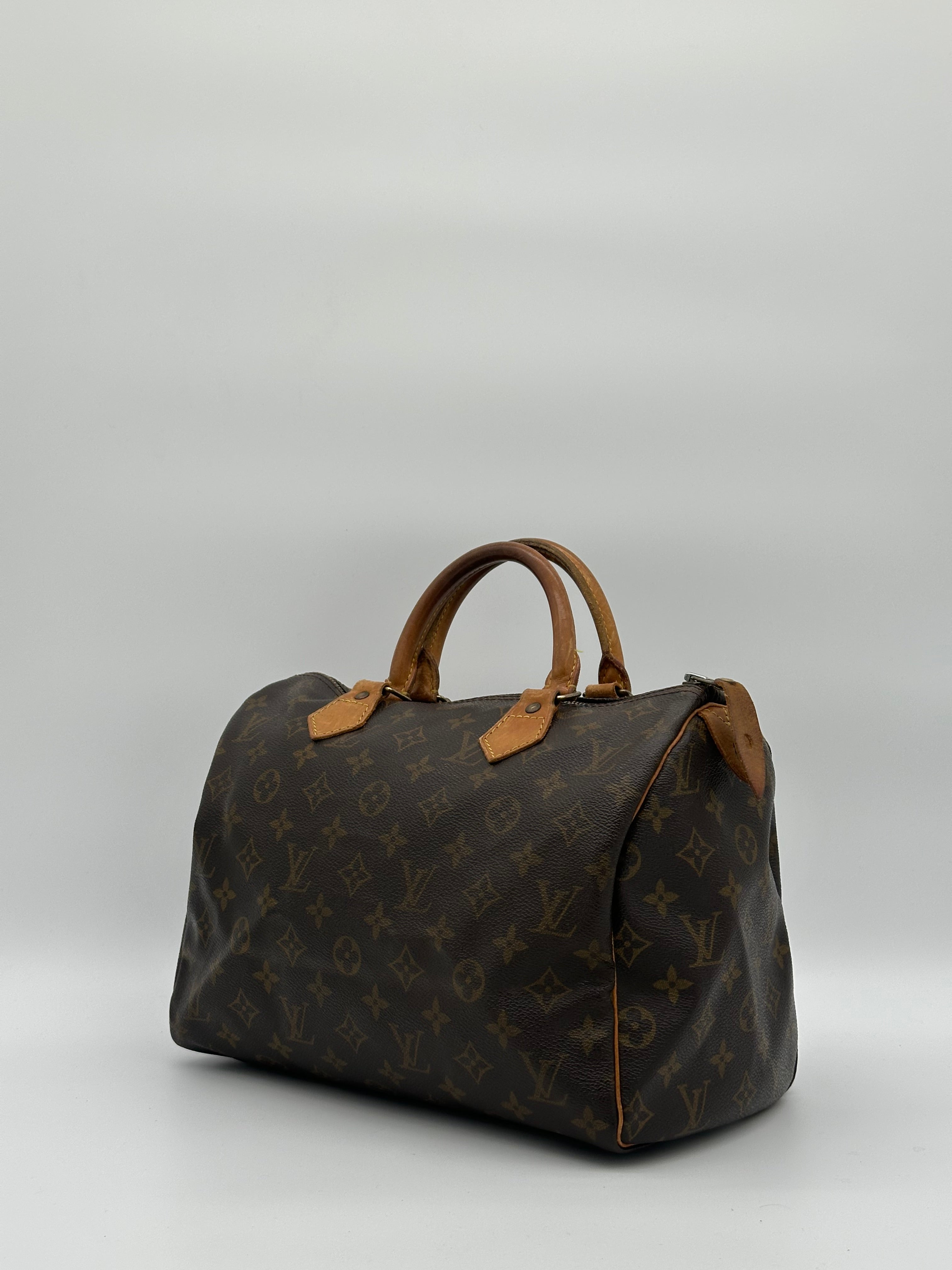 Louis Vuitton Speedy 30