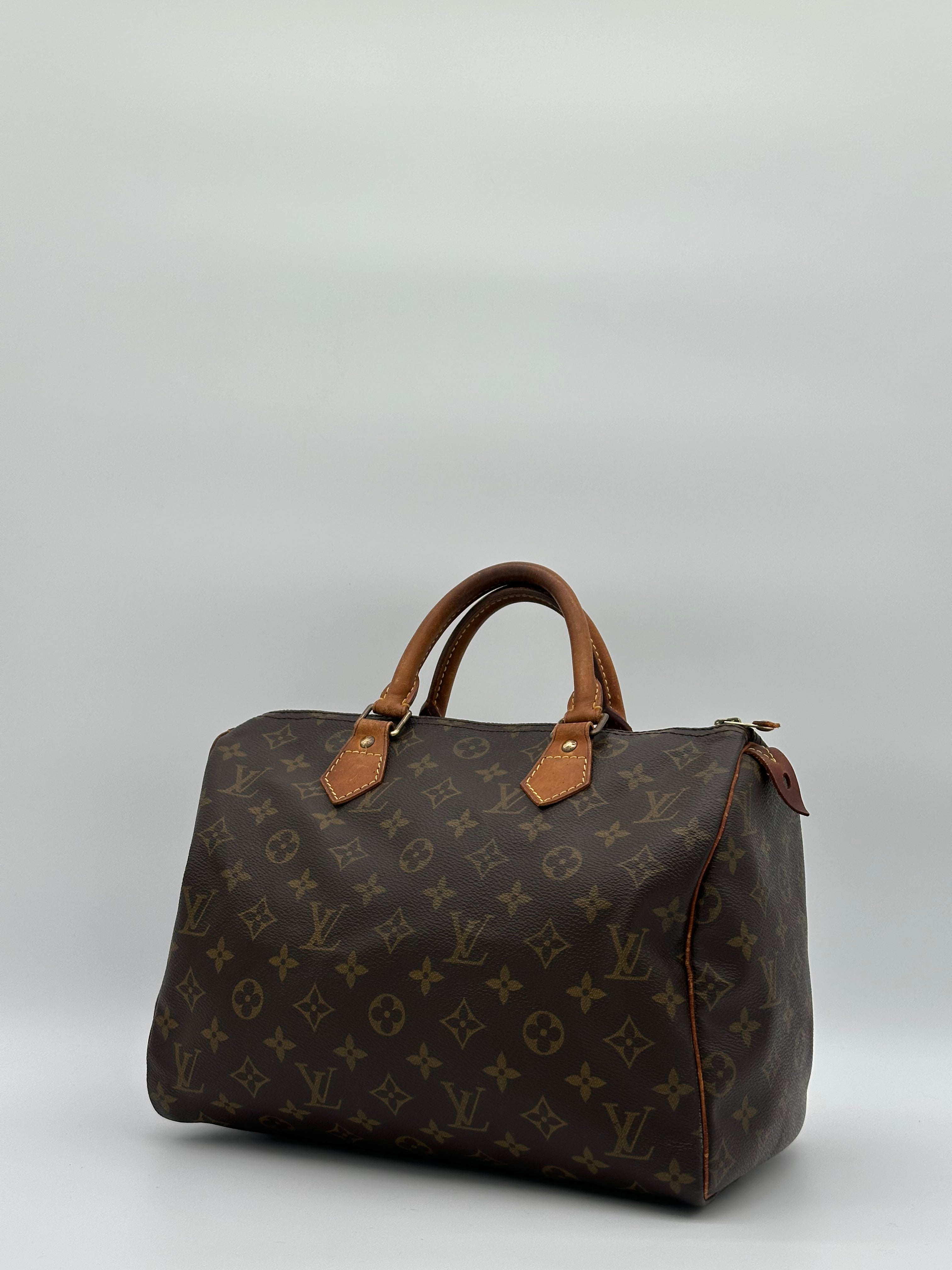 Louis Vuitton Speedy 30