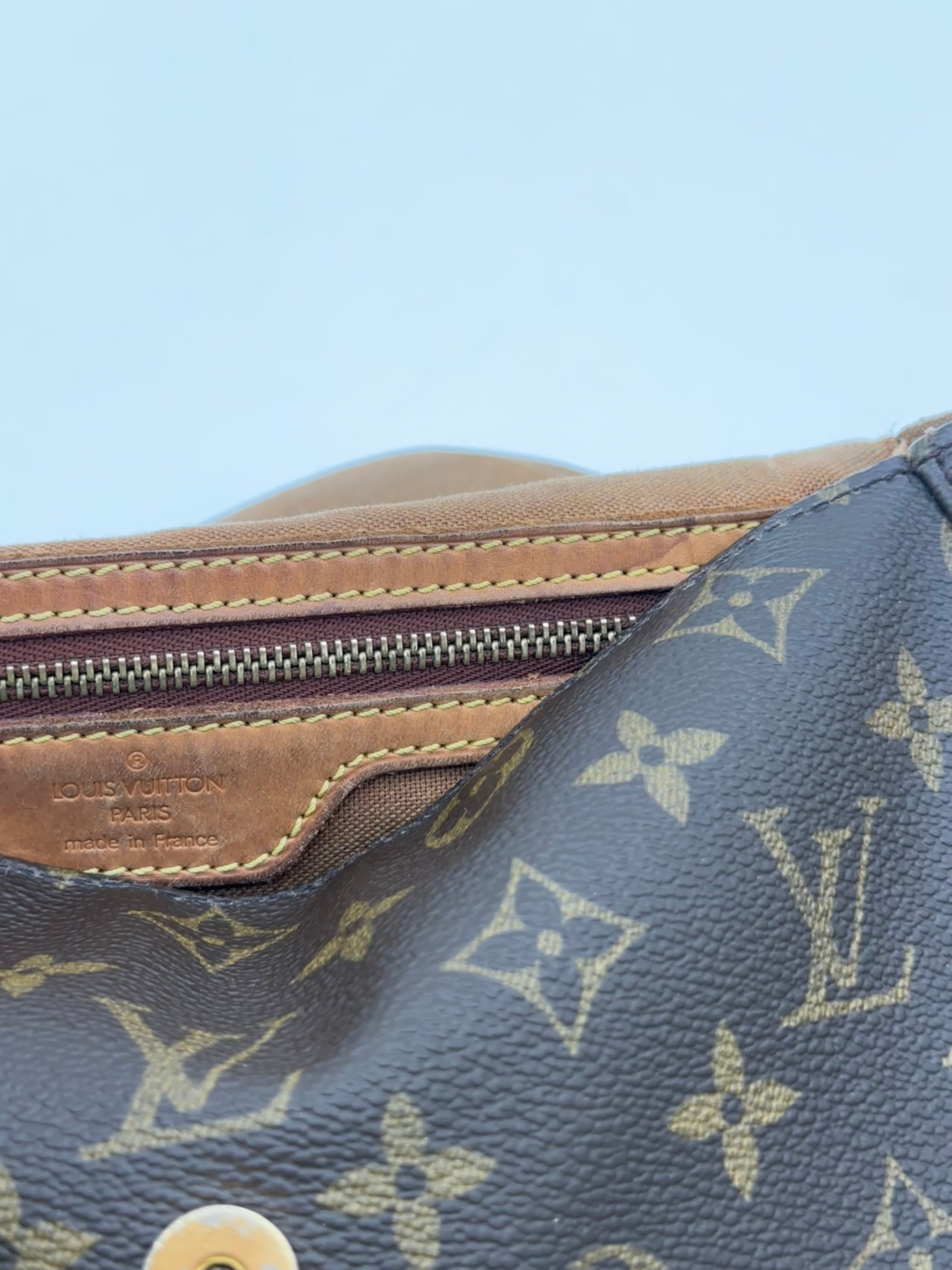 Louis Vuitton Mini Looping