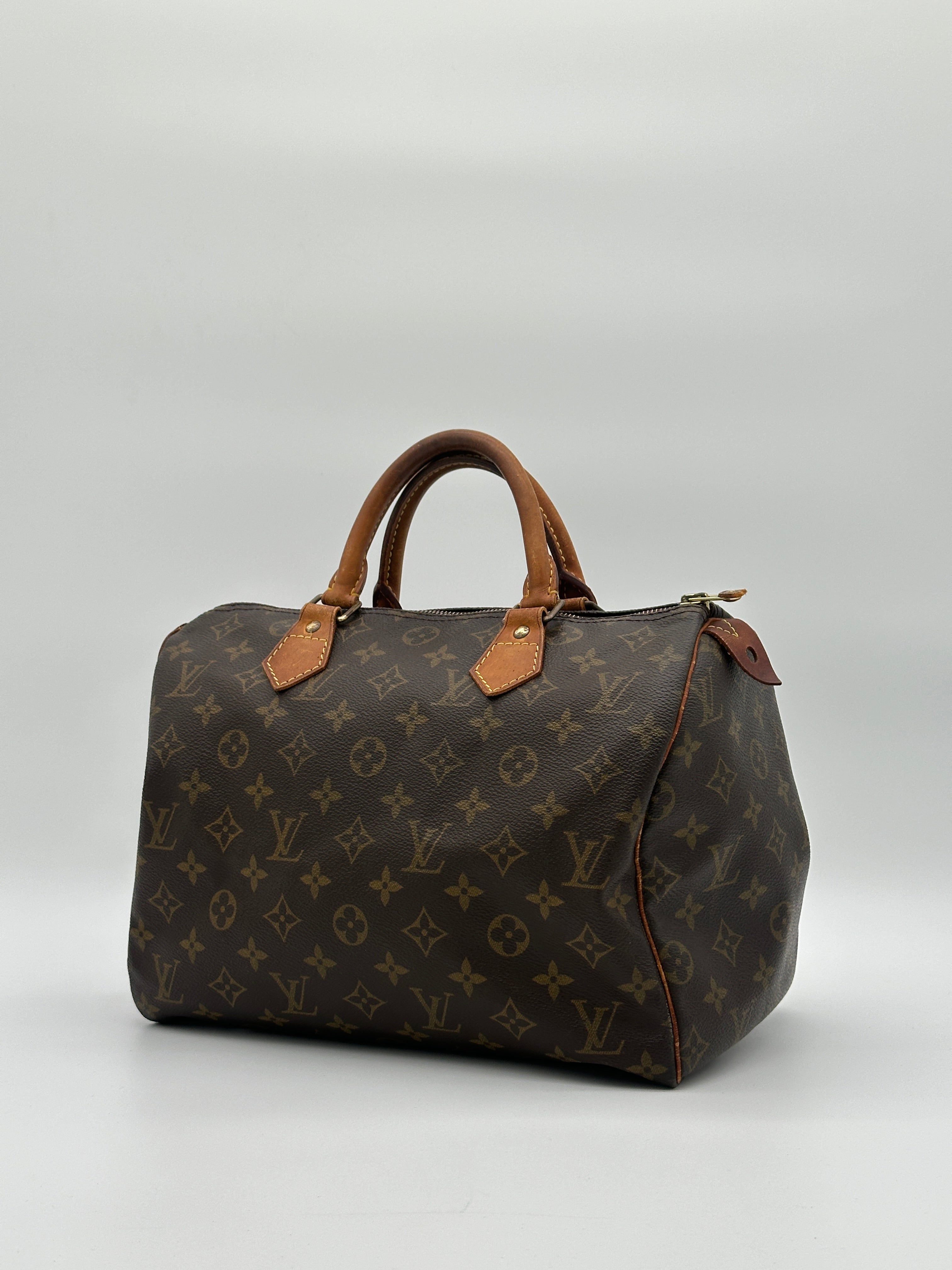 Louis Vuitton Speedy 30