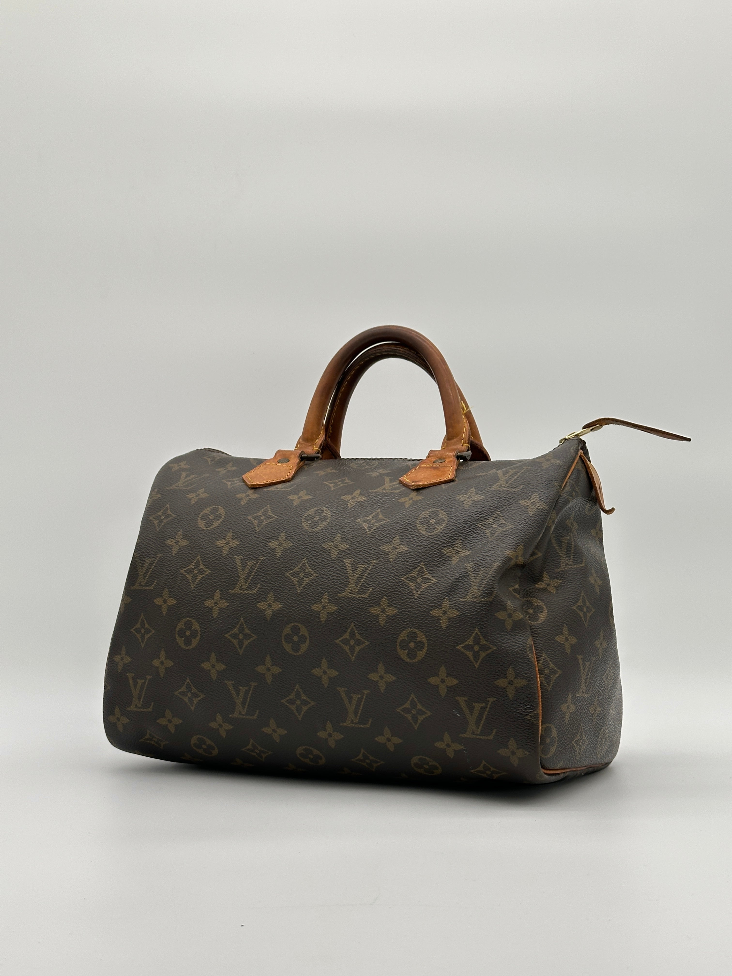 Louis Vuitton Speedy 30