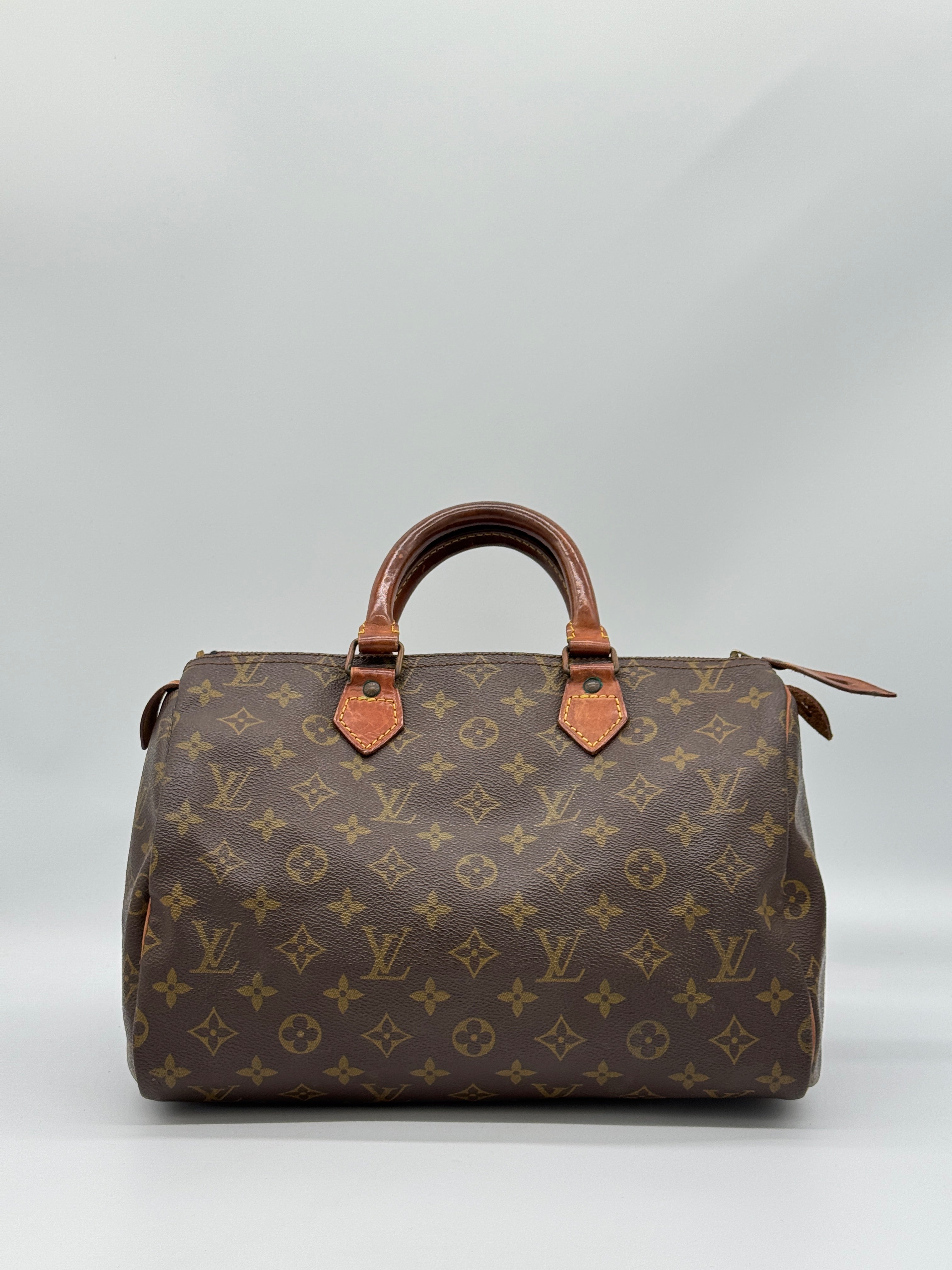 Louis Vuitton Speedy 30