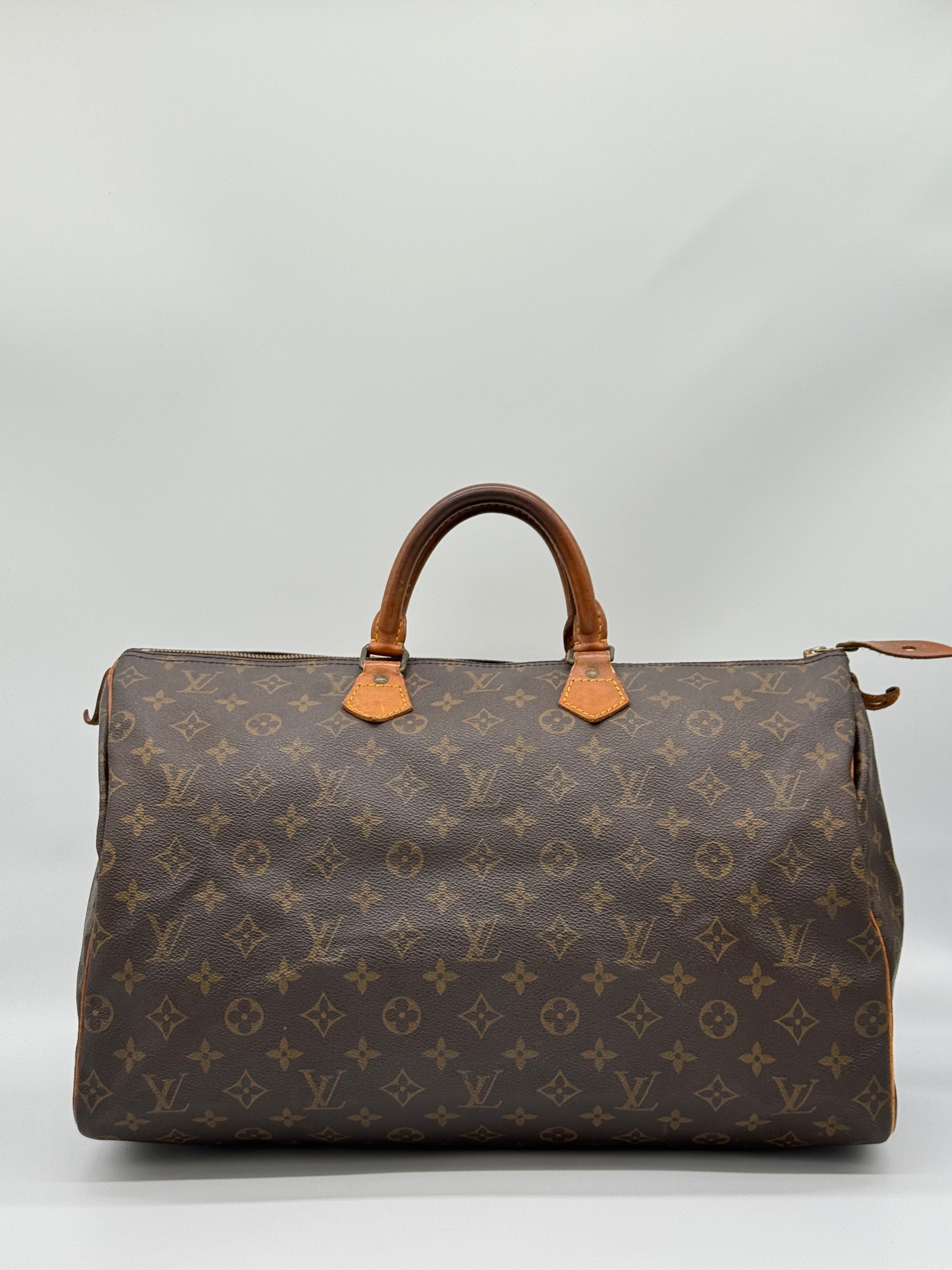 Louis Vuitton Speedy 40