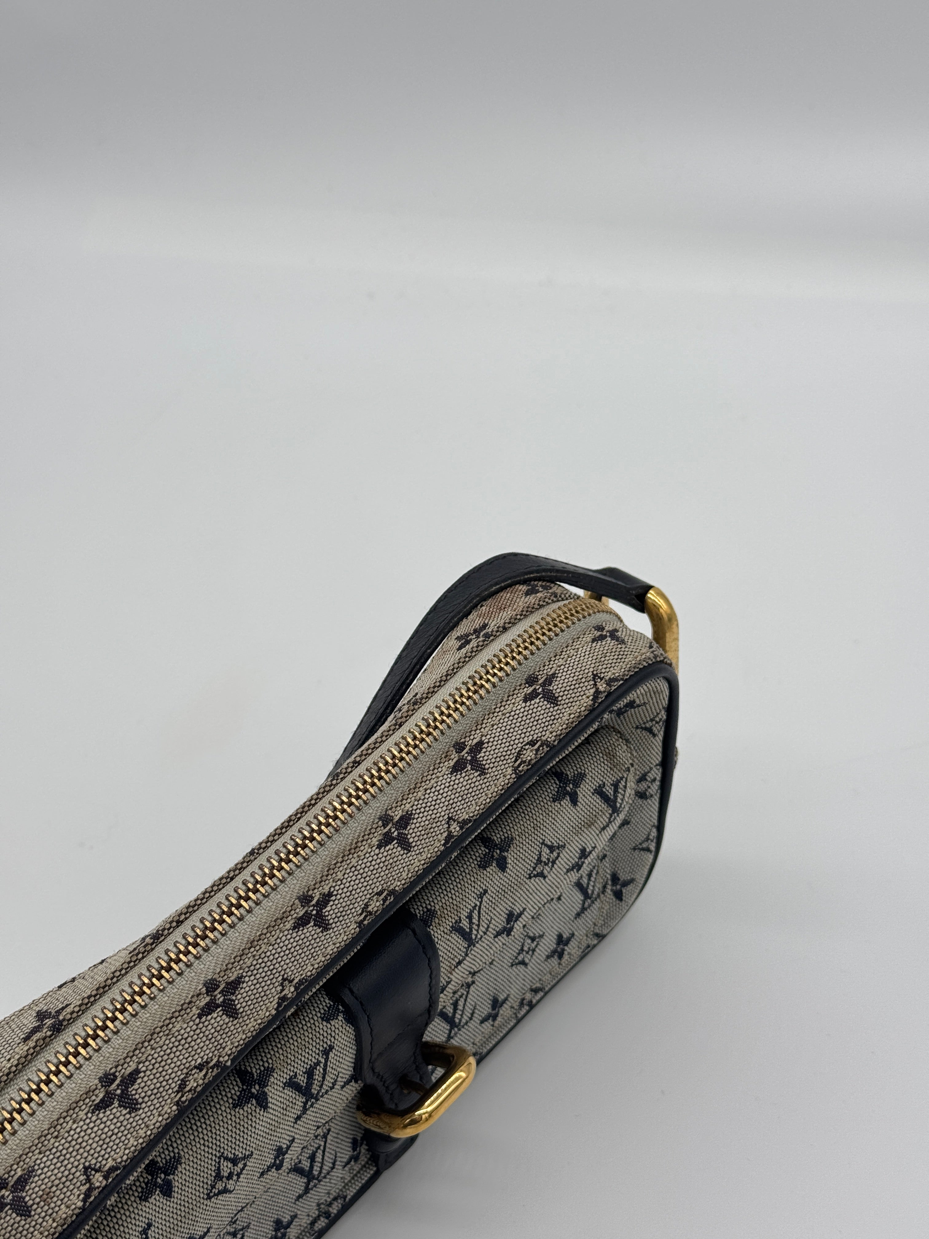 Louis Vuitton Mini Juliet MM