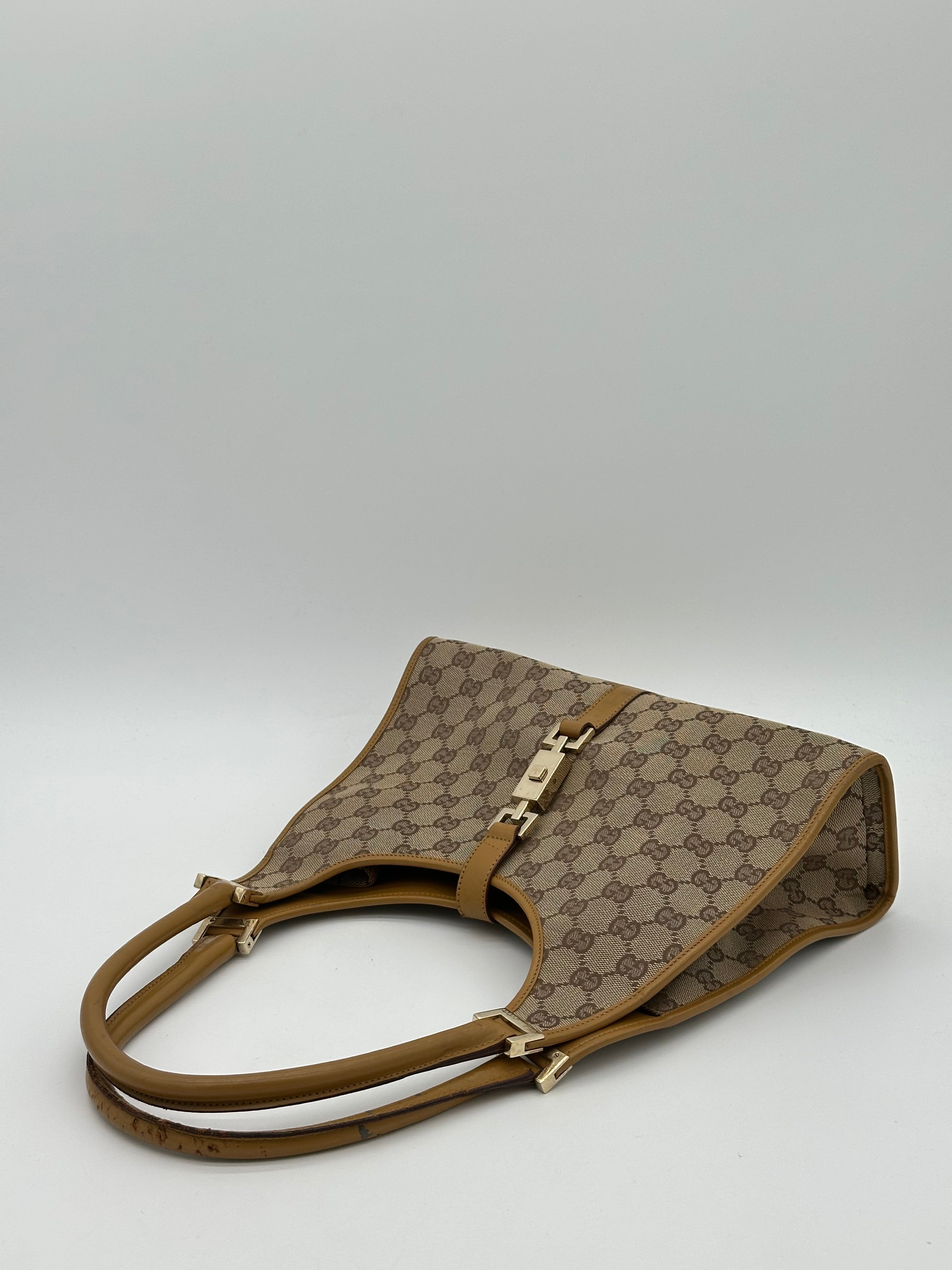 Gucci Jackie Bardot