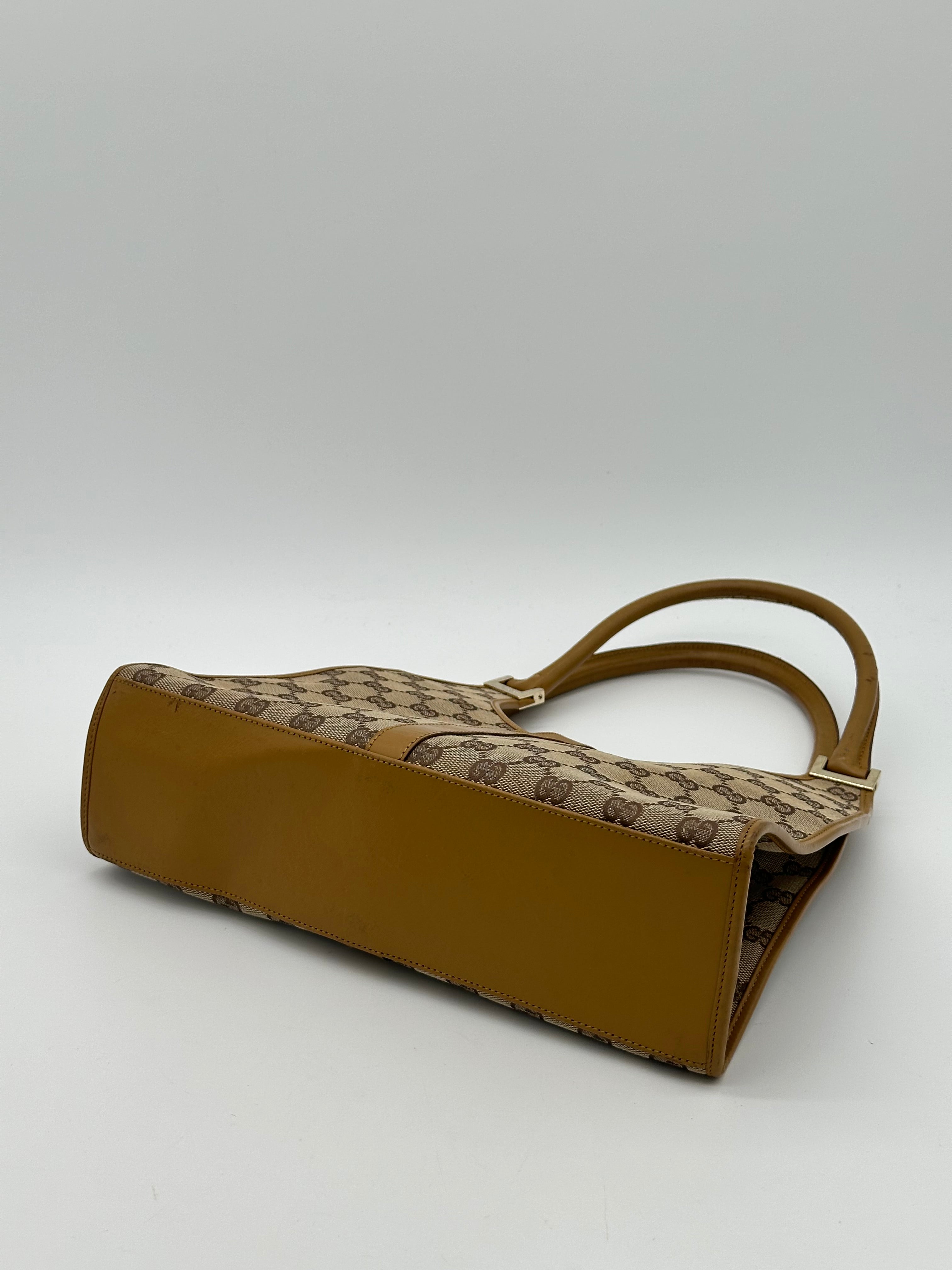 Gucci Jackie Bardot