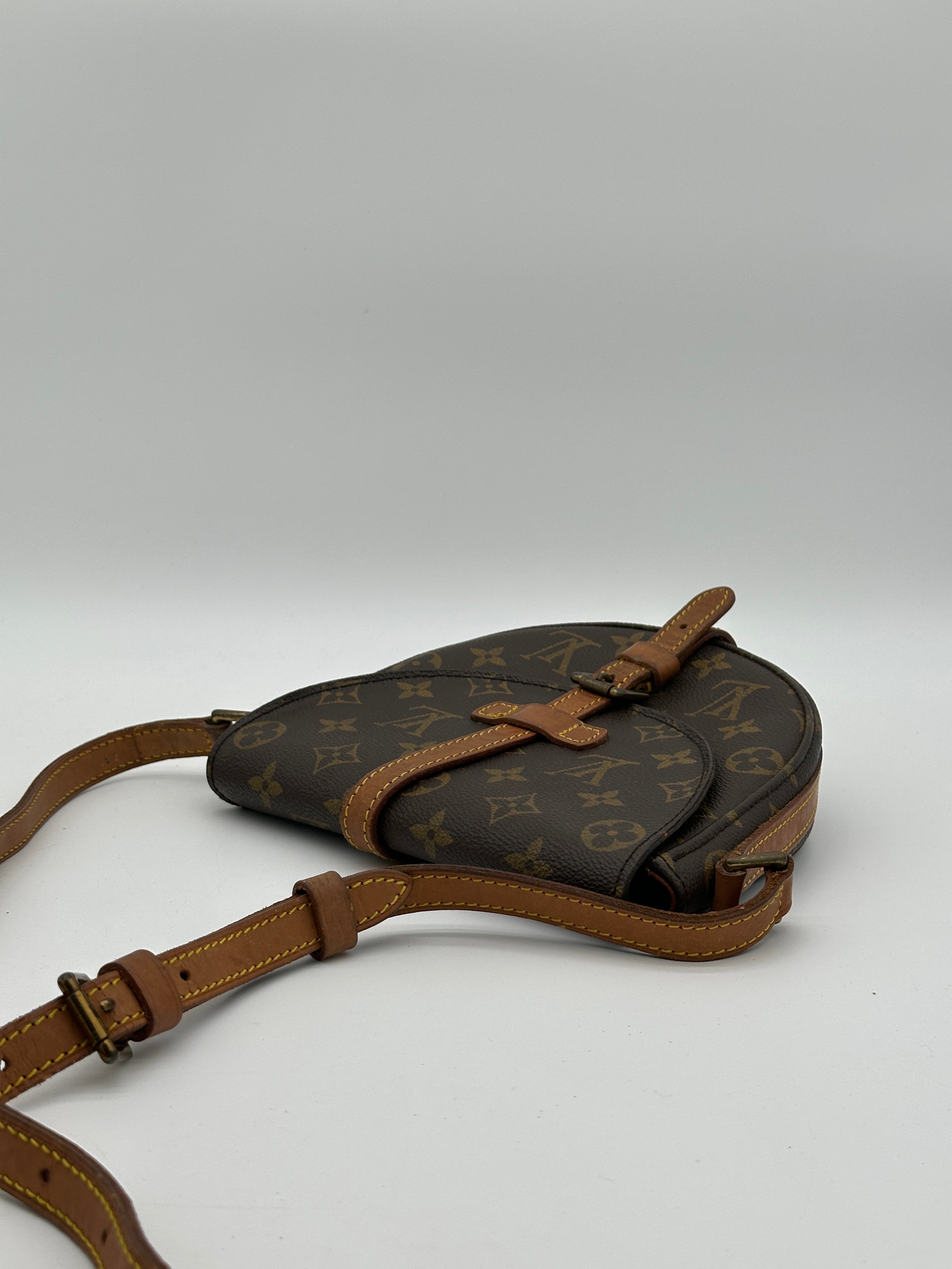 Louis Vuitton Chantilly PM