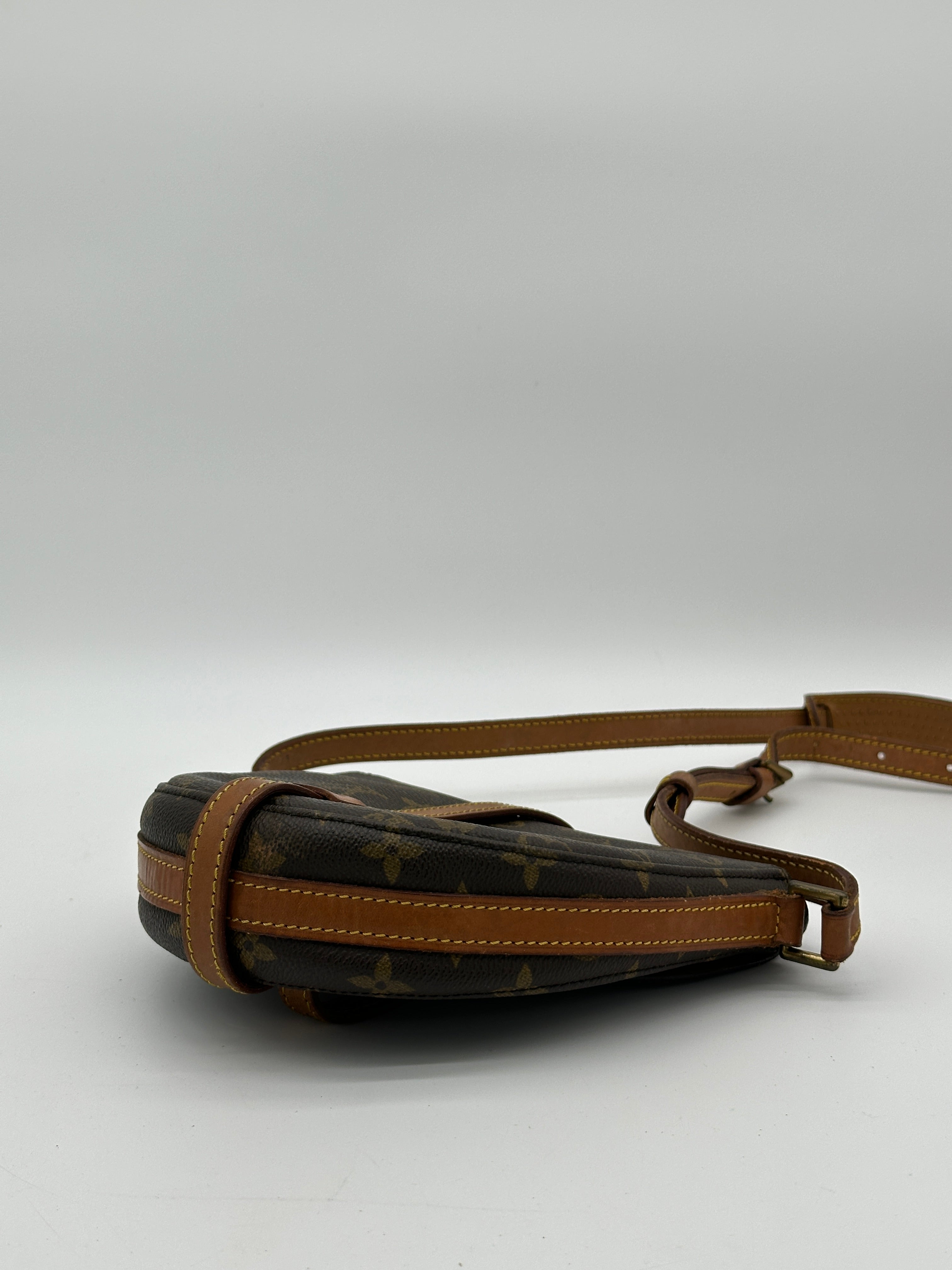 Louis Vuitton Chantilly PM