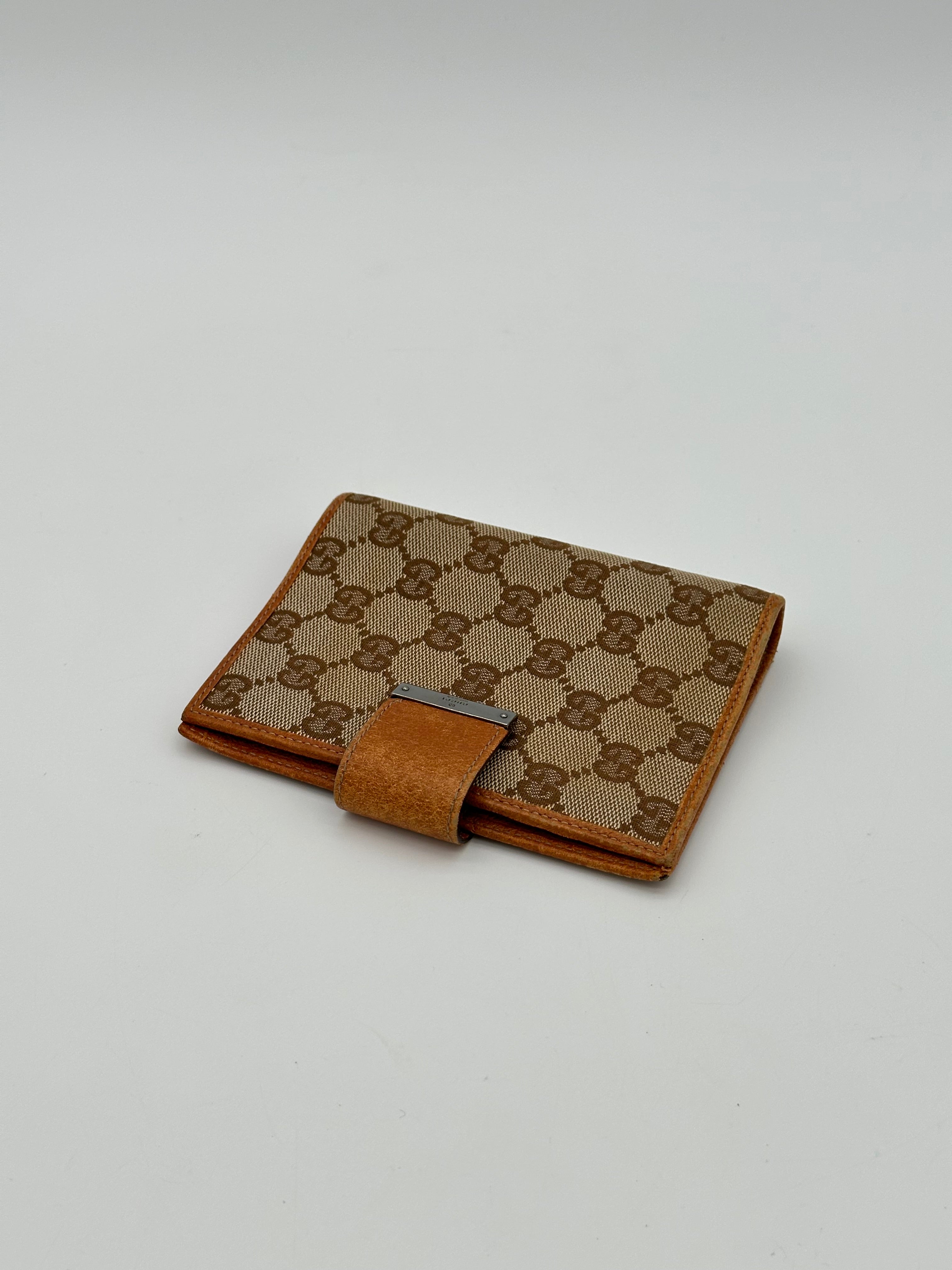 Gucci Agenda
