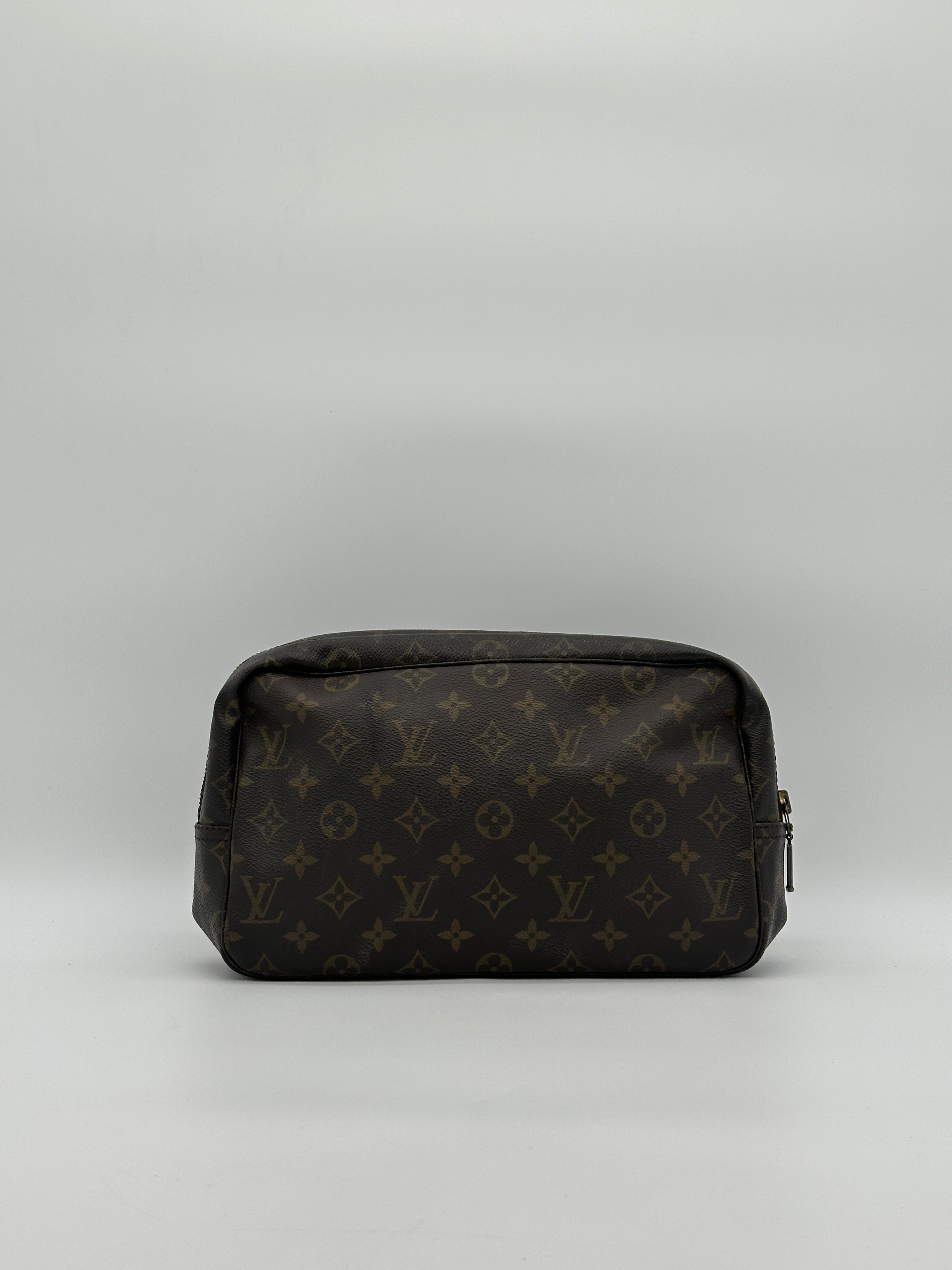 Louis Vuitton Trousse 28