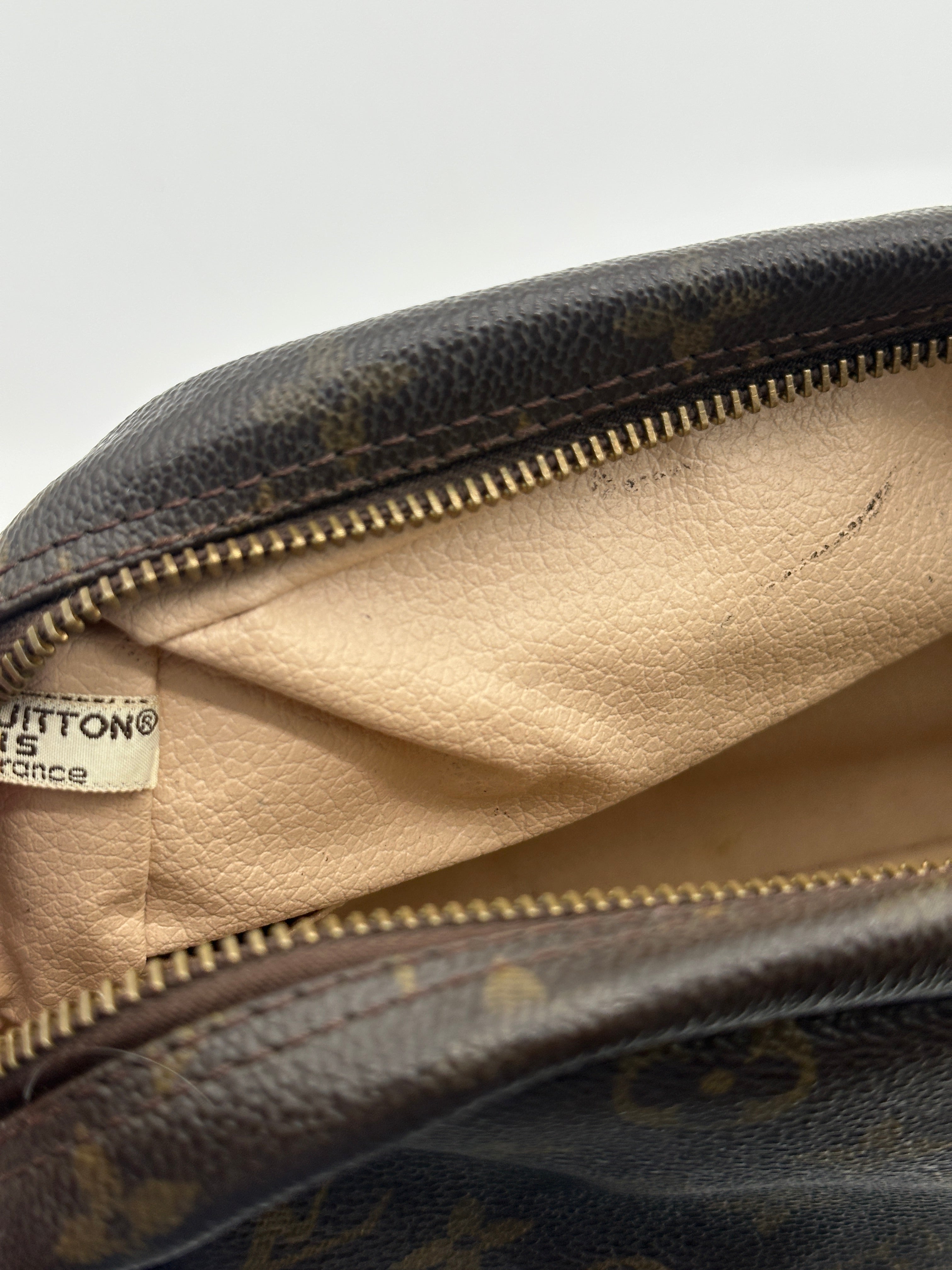 Louis Vuitton Trousse 28