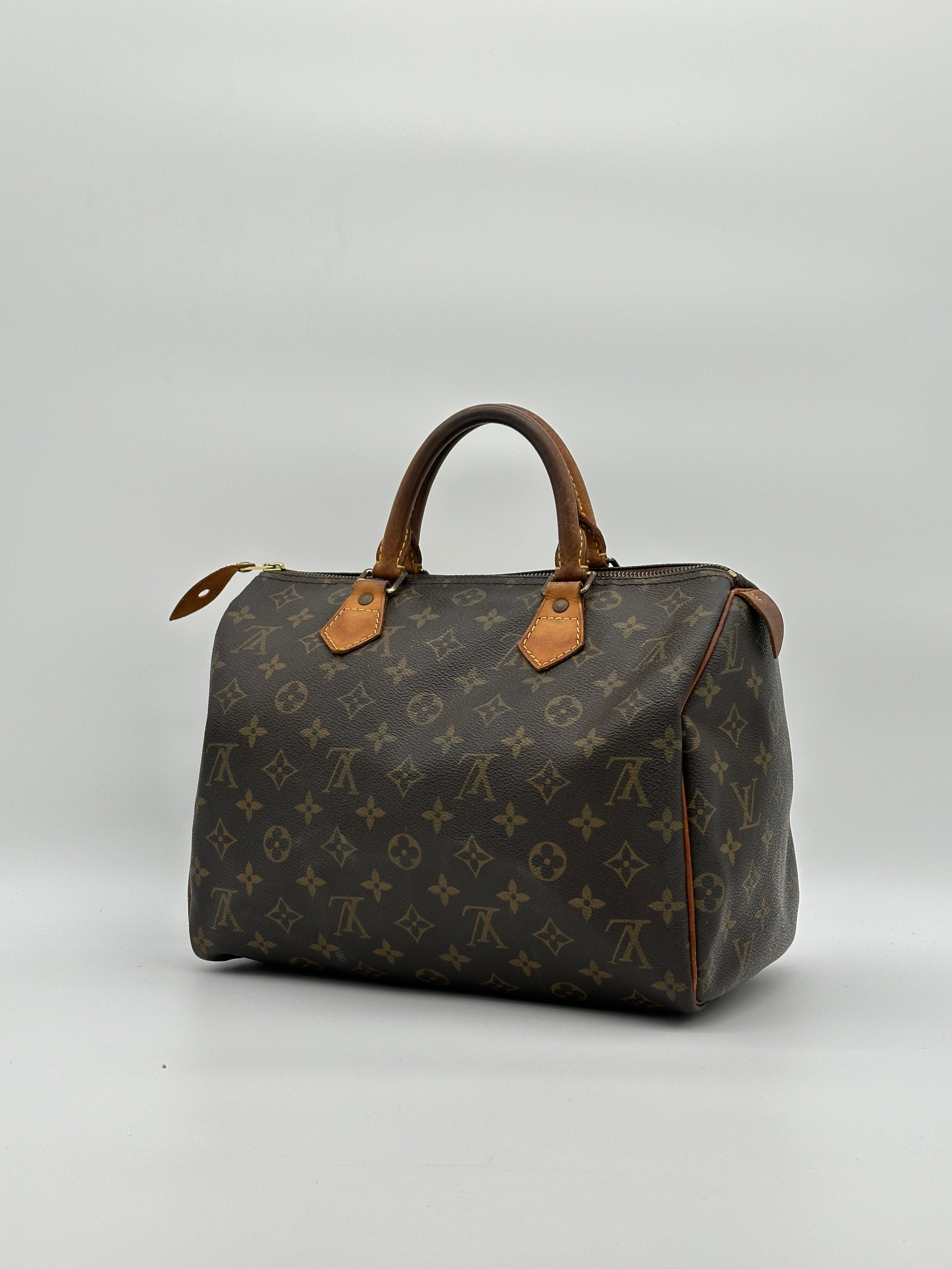 Louis Vuitton Speedy 30