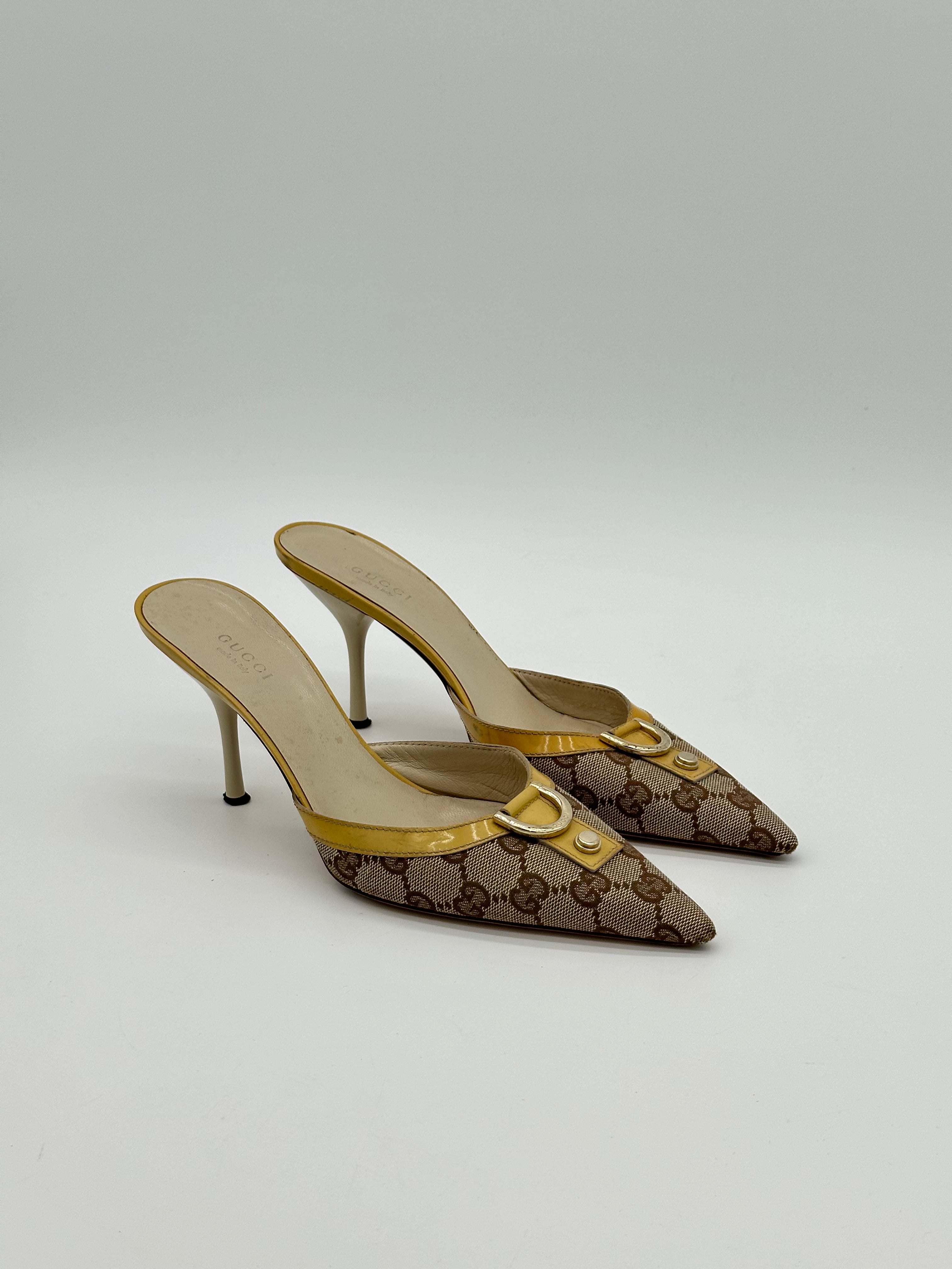 Gucci D-Ring pumps