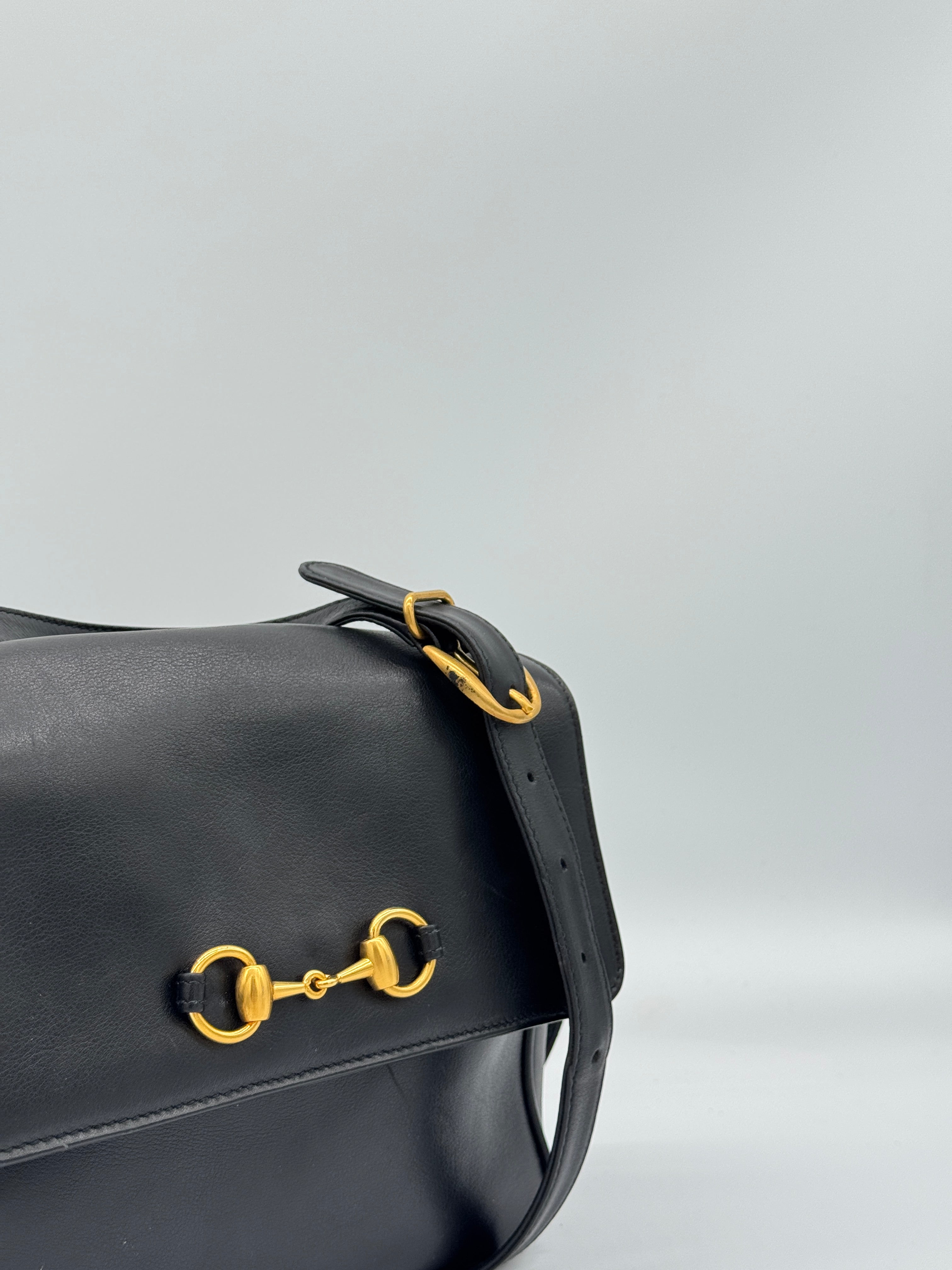 Gucci Leather GG