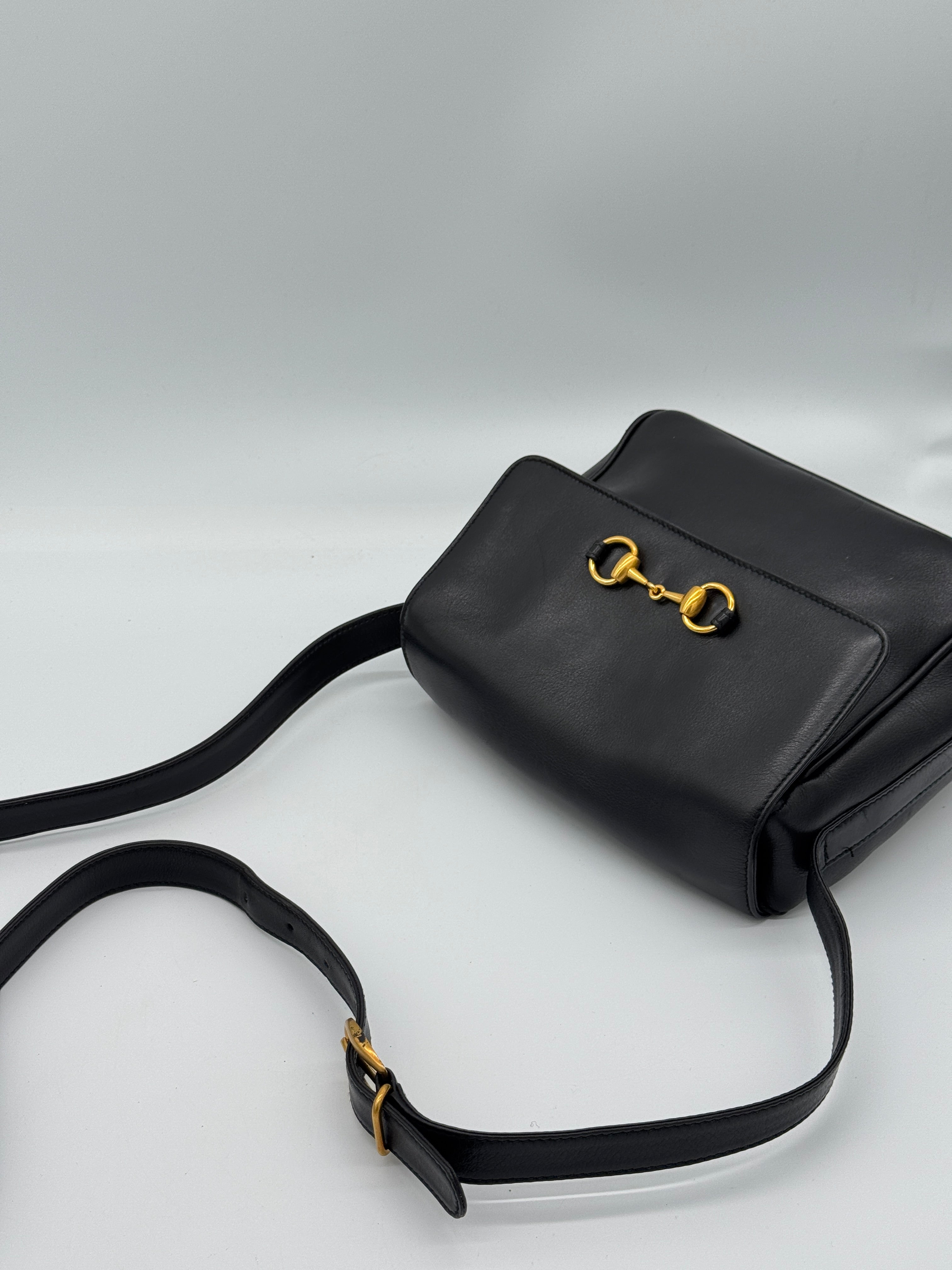 Gucci Leather GG