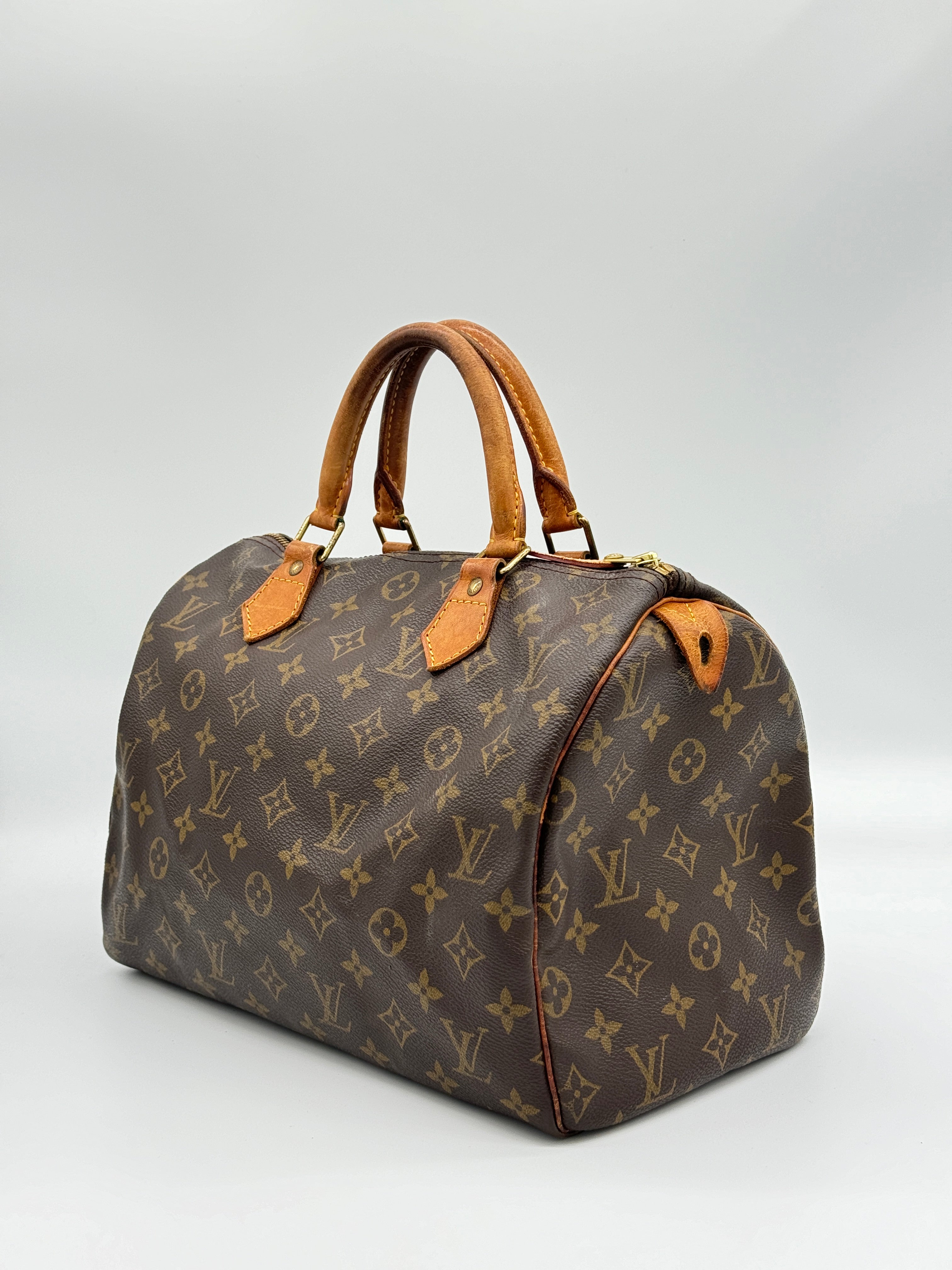 Louis Vuitton Speedy 30