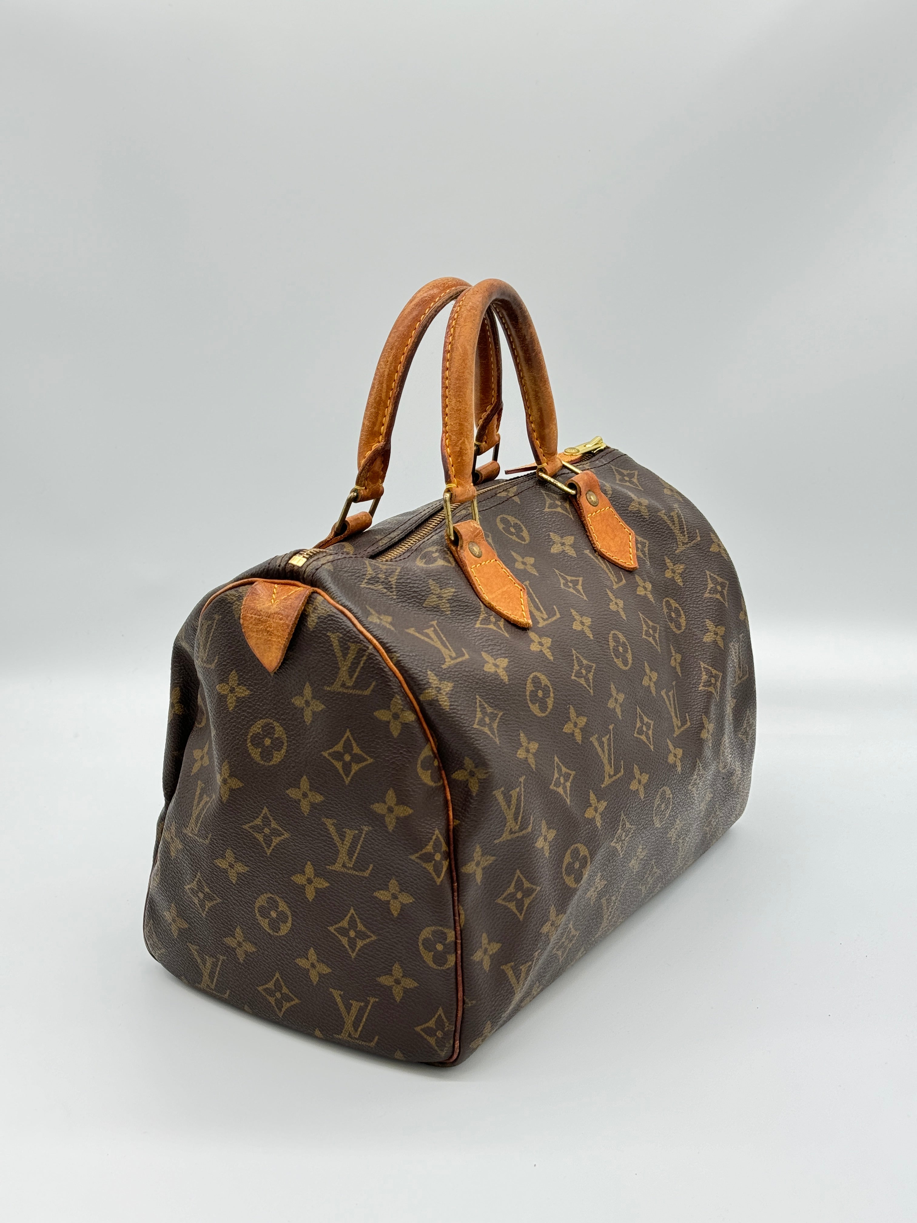 Louis Vuitton Speedy 30