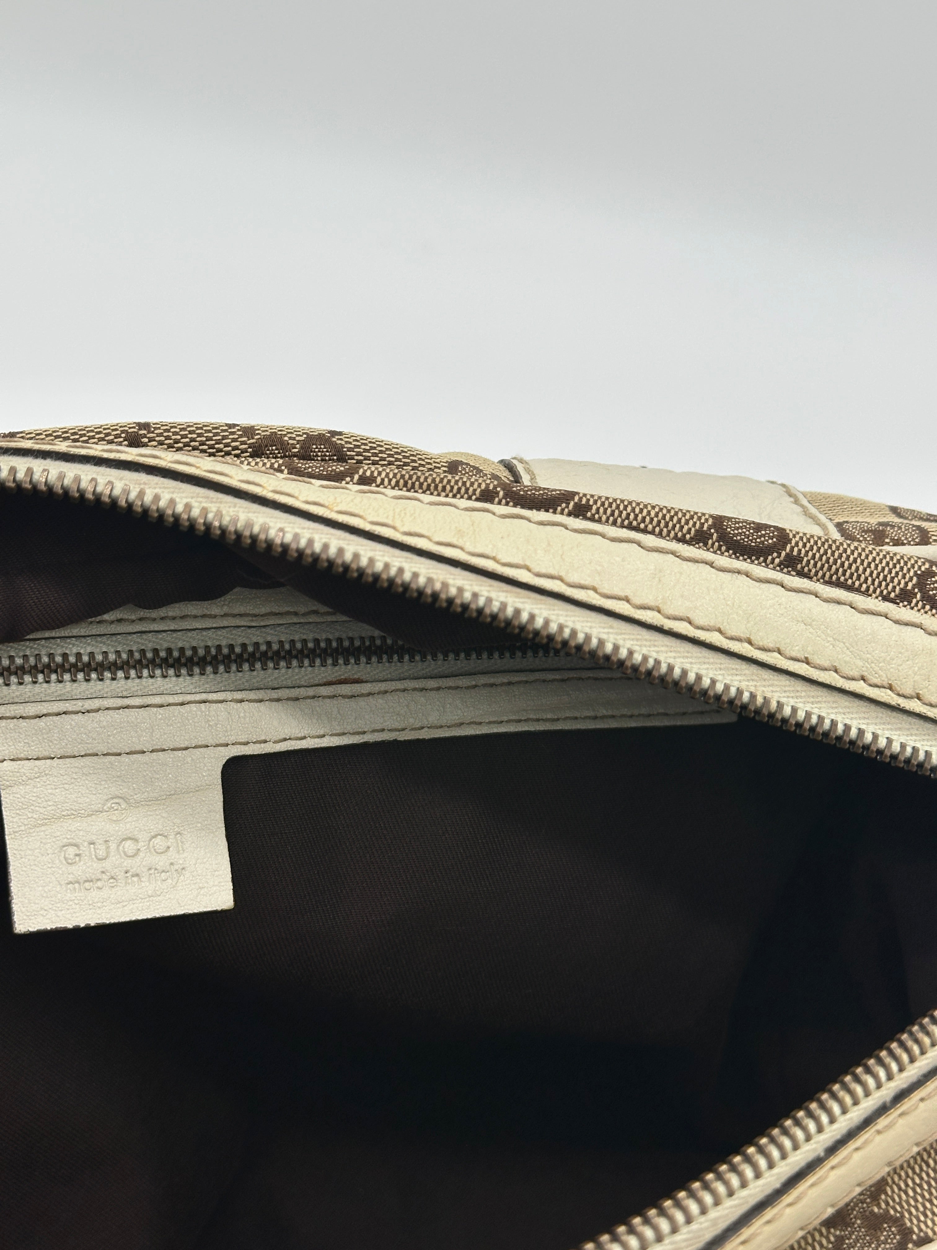 Gucci Interlocking Hobo