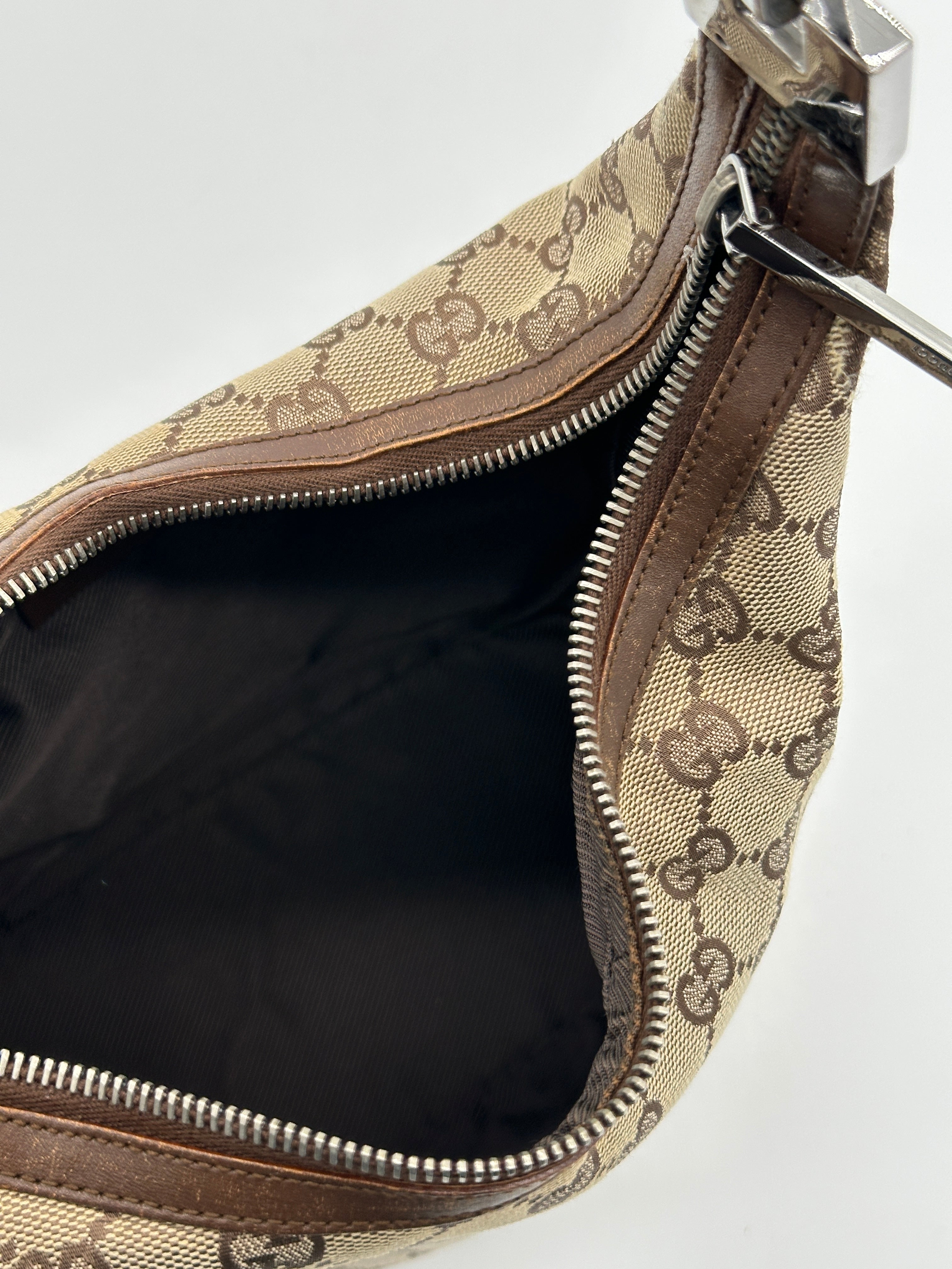 Gucci Clasp Hobo